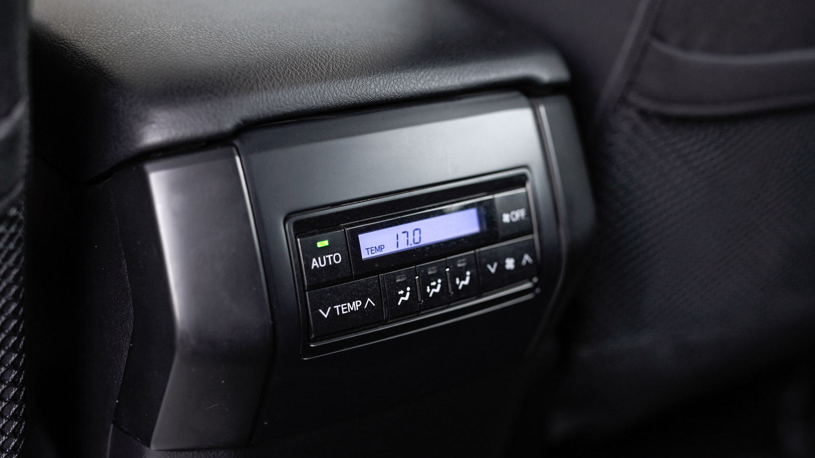 Toyota LAND CRUISER PRADO 2019 року з пробігом 65165 км, Універсал, Тойота Центр Львів "Діамант", м.Львів - 1649700 ГРН | Фото № 31