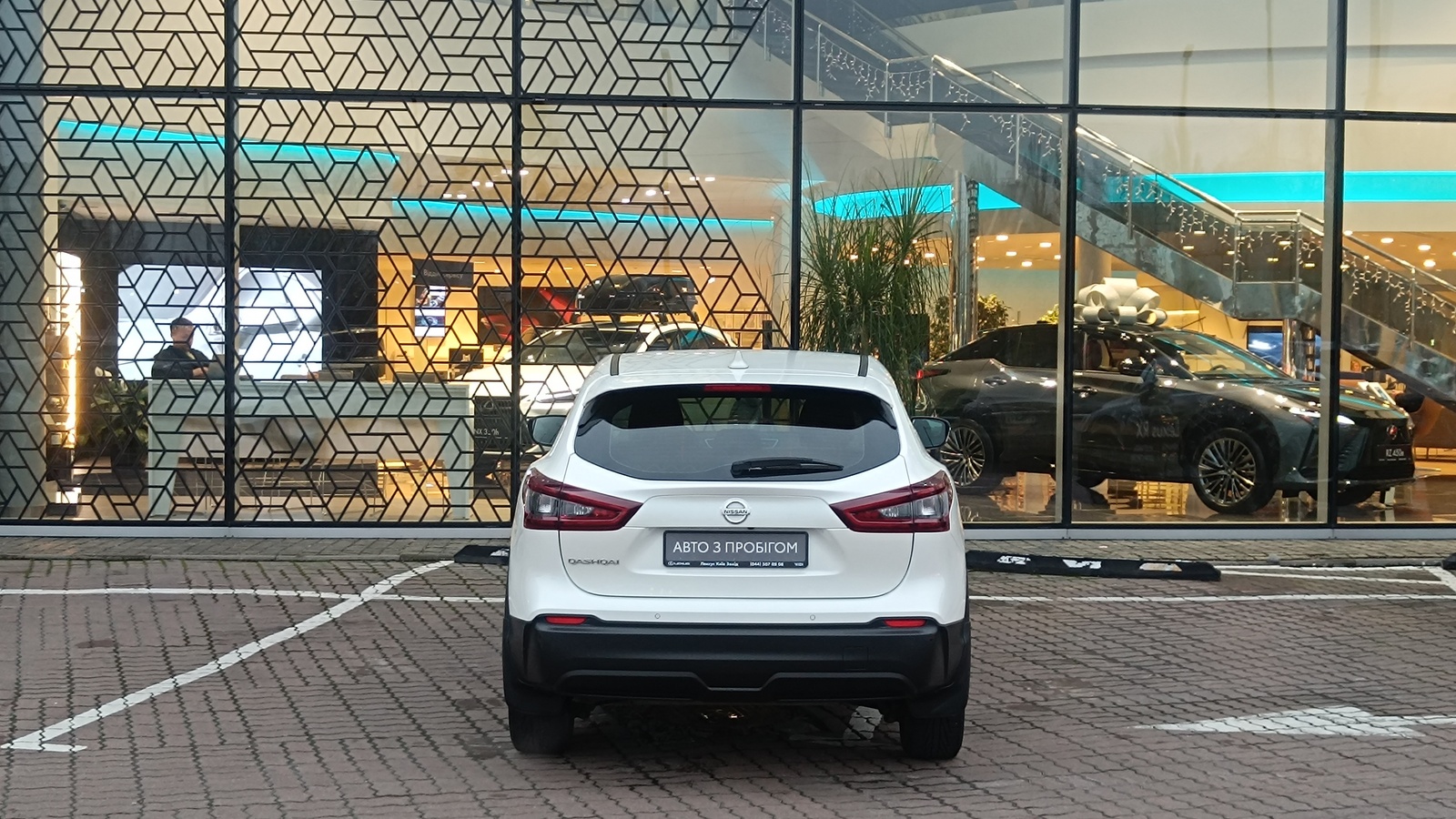 Інші авто NISSAN QASHQAI 2020 року з пробігом 102161 км, Універсал, Лексус Київ Захід, м.Київ - 837000 ГРН | Фото № 4