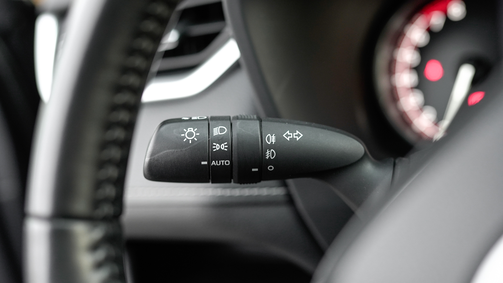 Toyota RAV4 2021 року з пробігом 52658 км, Універсал, Тойота Центр Львів "Діамант", м.Львів - 1226700 ГРН | Фото № 16