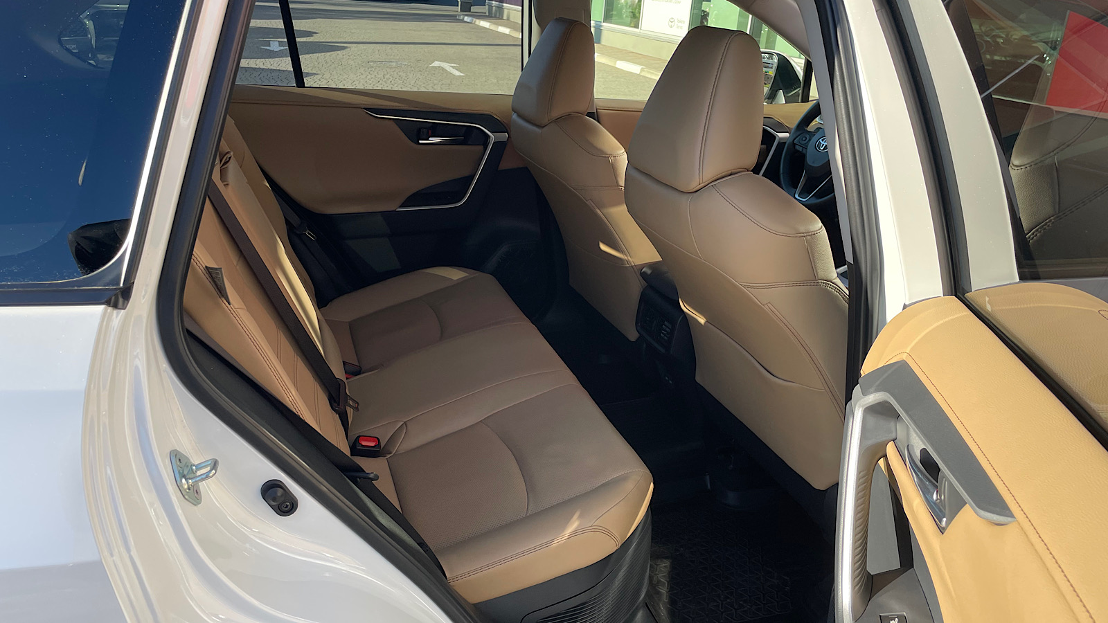 Toyota RAV4 2023 року з пробігом 13000 км, Універсал, Тойота Центр Запоріжжя "Восток Автомир", м.Запоріжжя - 1921500 ГРН | Фото № 6