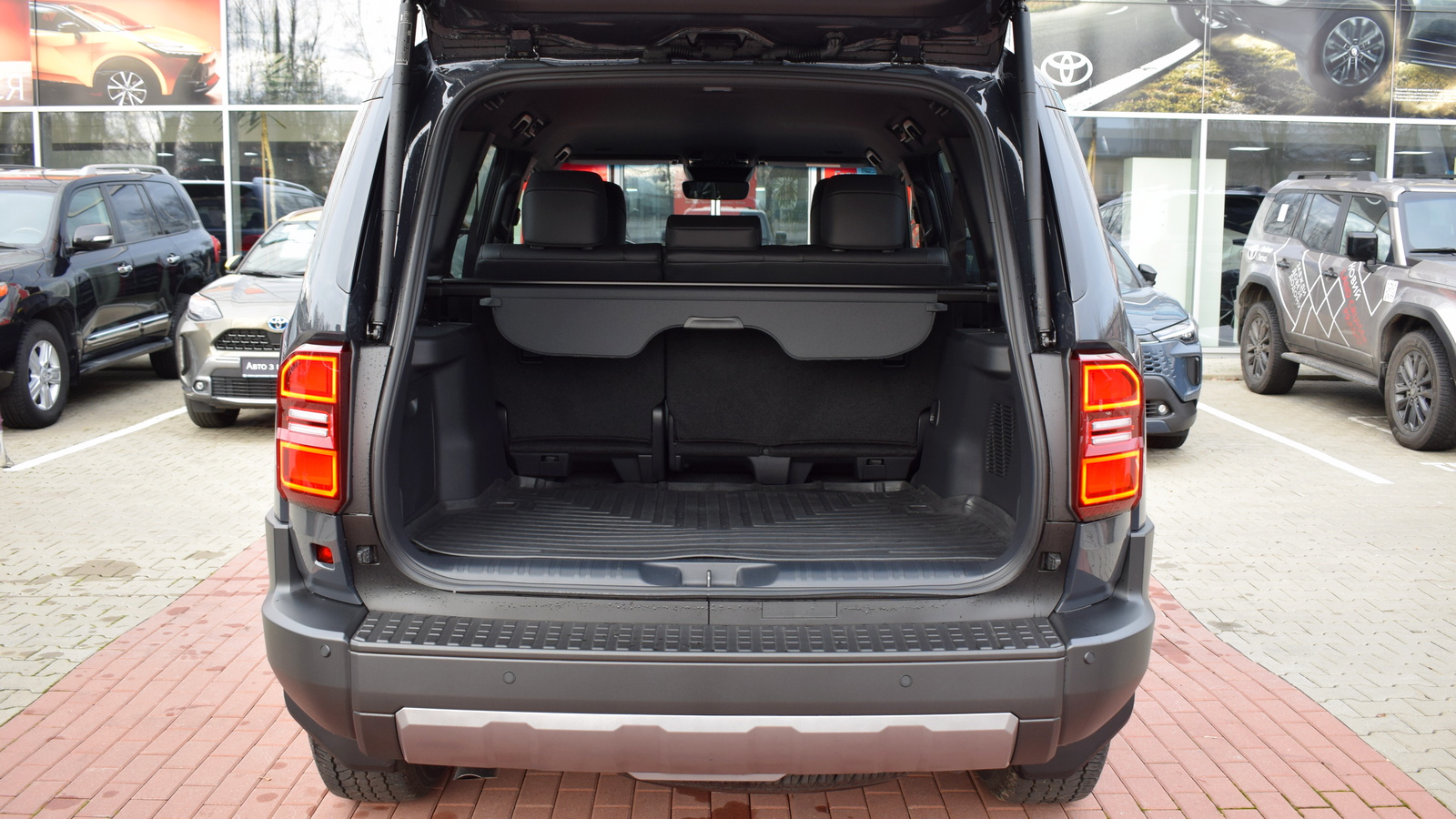 Toyota LAND CRUISER PRADO 2025 року з пробігом 985 км, Універсал, Тойота Центр Житомир "Стар - Кар", м.Житомир - 2734920 ГРН | Фото № 10