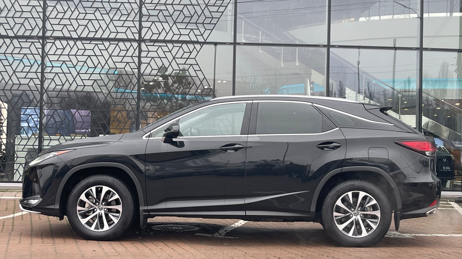 Lexus RX 2022 року, Універсал, Лексус Київ Захід, м.Київ | Фото № 3 Lexus RX 2022 року з пробігом 20537 км, Універсал, Лексус Київ Захід, м.Київ - 2061000 ГРН | Фото № 3