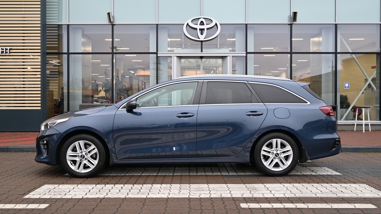 Інші авто KIA CEED 2019 року з пробігом 96432 км, Універсал, Тойота Центр Київ "Сіті Плаза", м.Київ - 709385 ГРН | Фото № 3