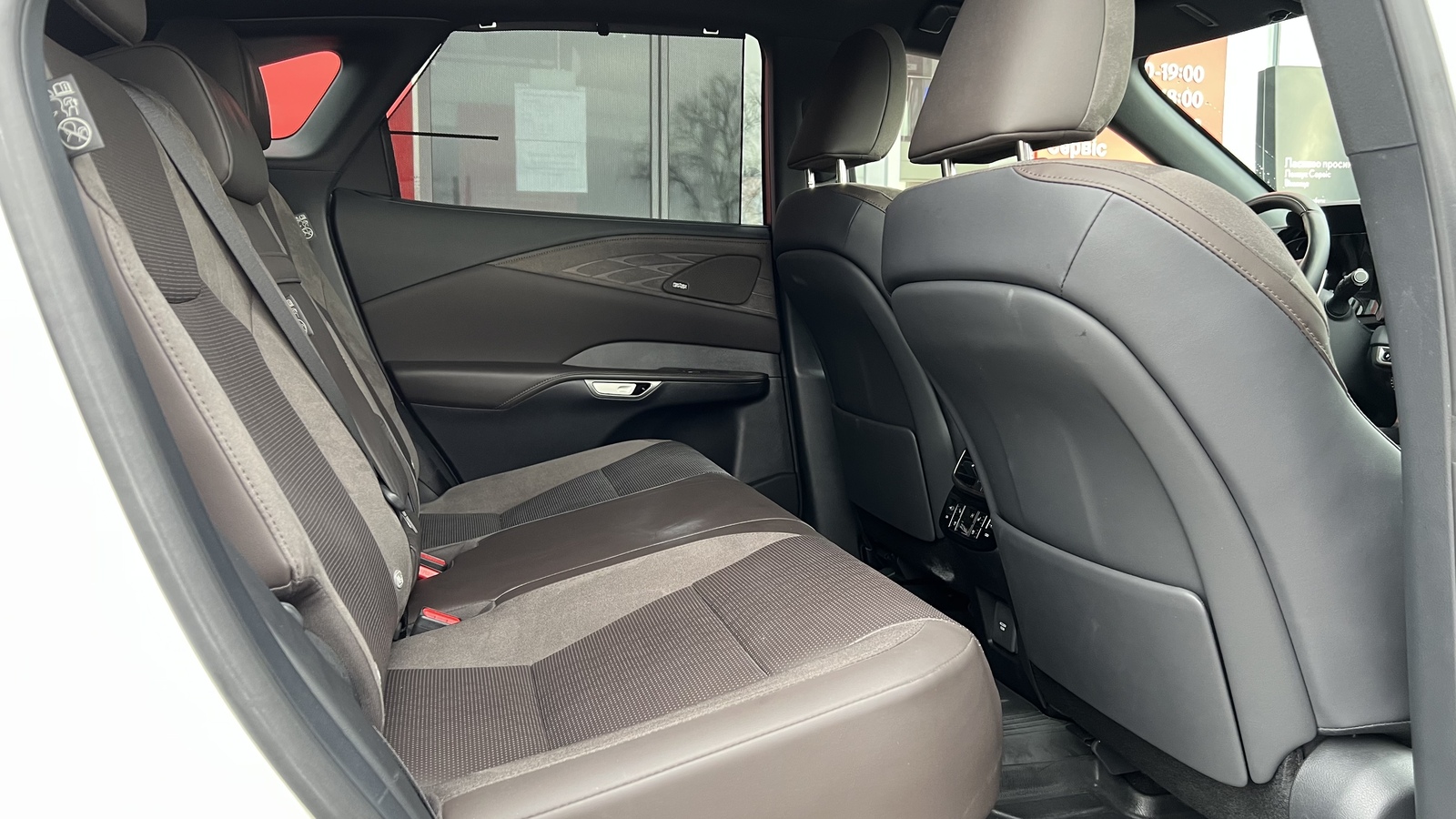 Lexus RX 450h+ 2024 року з пробігом 8908 км, Універсал, Тойота Центр Вінниця "Преміум Мотор", м.Вінниця - 3952500 ГРН | Фото № 7