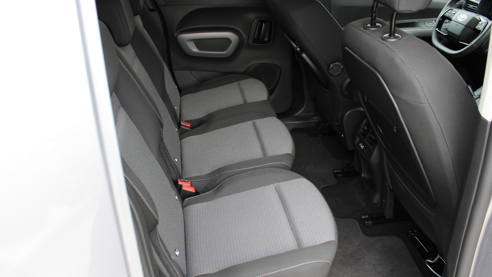 Toyota PROACE CITY VERSO 2024 року з пробігом 224 км, Мінівен, Тойота Центр Черкаси "Мотор Сіті", м.Черкаси - 1340000 ГРН | Фото № 7