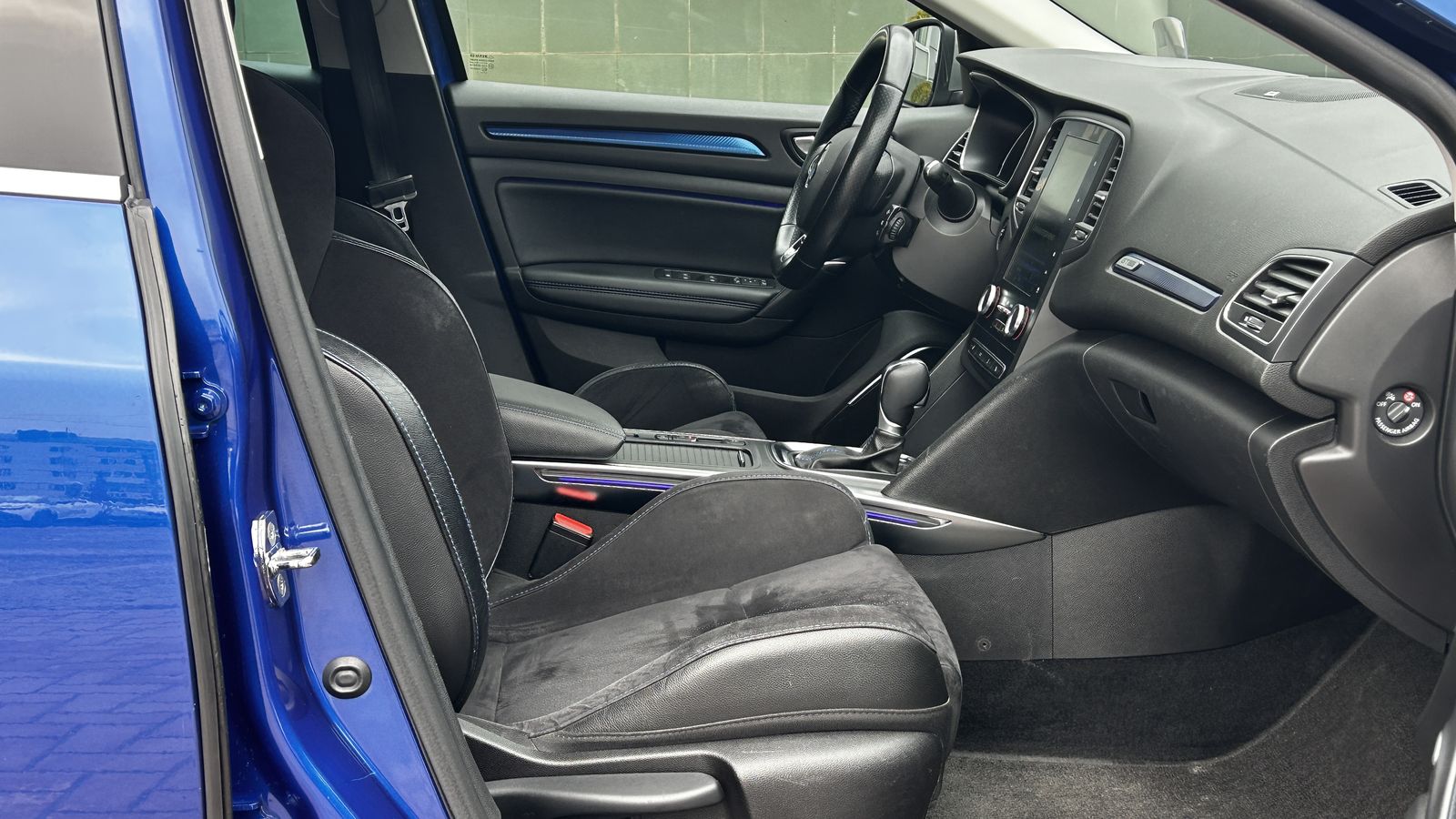 Інші авто RENAULT MEGANE 2017 року з пробігом 180608 км, Універсал, Тойота Центр Чернівці "Олімп-Моторс", м.Чернівці - 615000 ГРН | Фото № 6