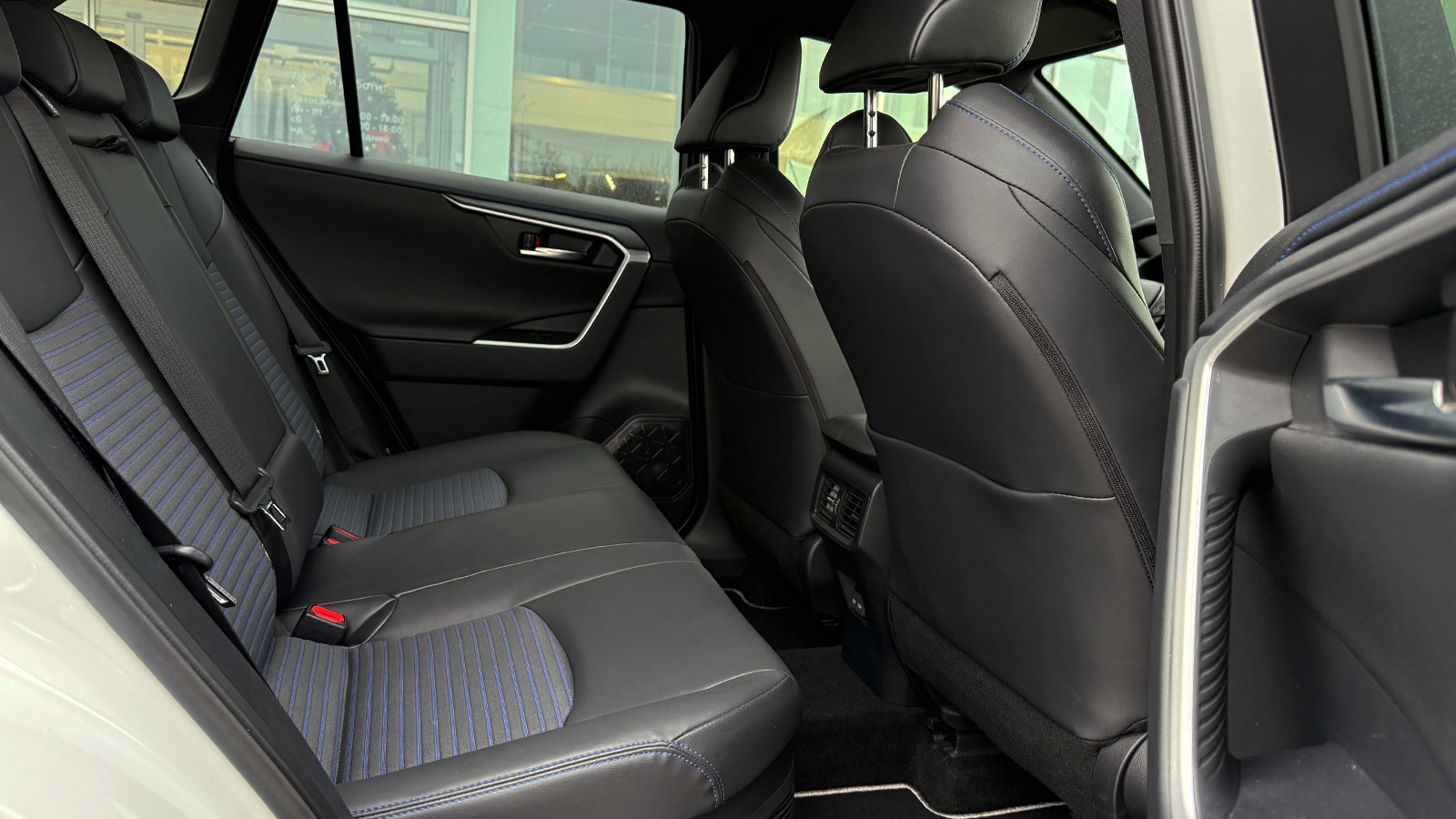 Toyota RAV4 2024 року з пробігом 15487 км, Універсал, Тойота Центр Рівне "Агат Авто", м.Рівне - 1886800 ГРН | Фото № 7