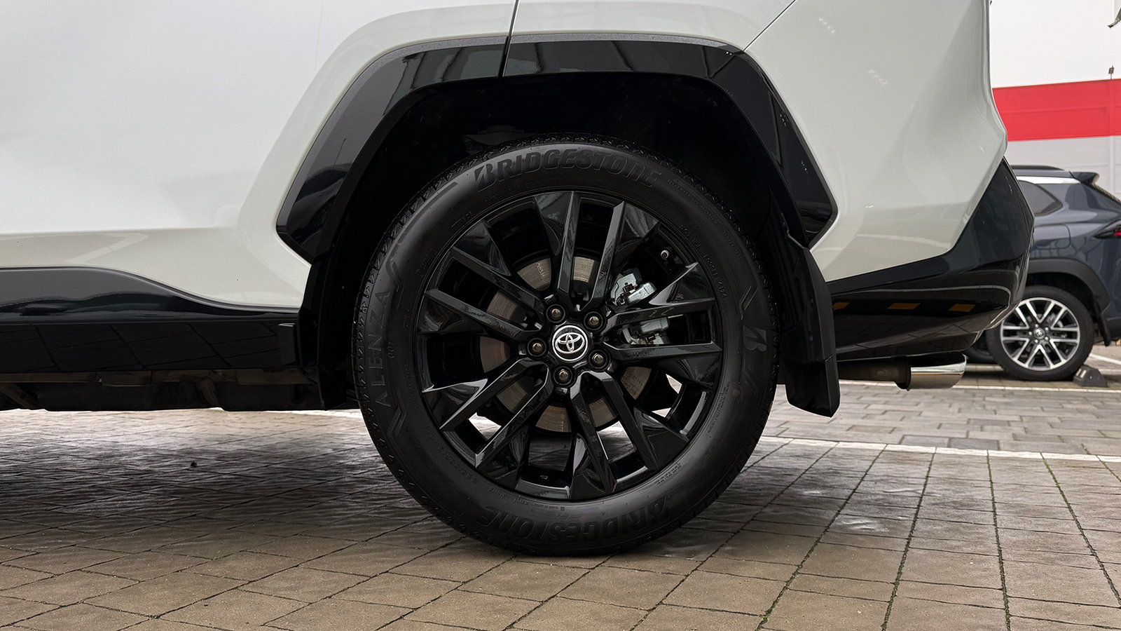 Toyota RAV4 2024 року з пробігом 15487 км, Універсал, Тойота Центр Рівне "Агат Авто", м.Рівне - 1886800 ГРН | Фото № 16