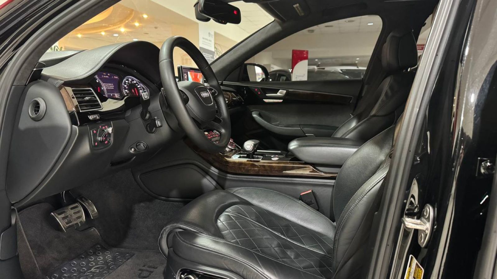 Інші авто AUDI A8 2015 року з пробігом 215000 км, Седан, Тойота Центр Ужгород "Карат Мотор", м.Ужгород - 825000 ГРН | Фото № 12