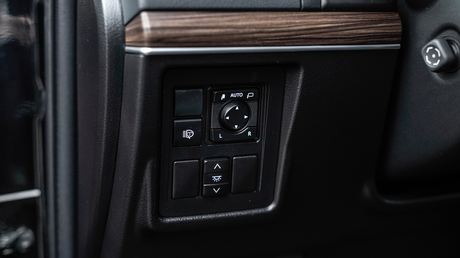 Toyota LAND CRUISER PRADO 2021 року з пробігом 31700 км, Універсал, Тойота Центр Львів "Діамант", м.Львів - 1861200 ГРН | Фото № 17