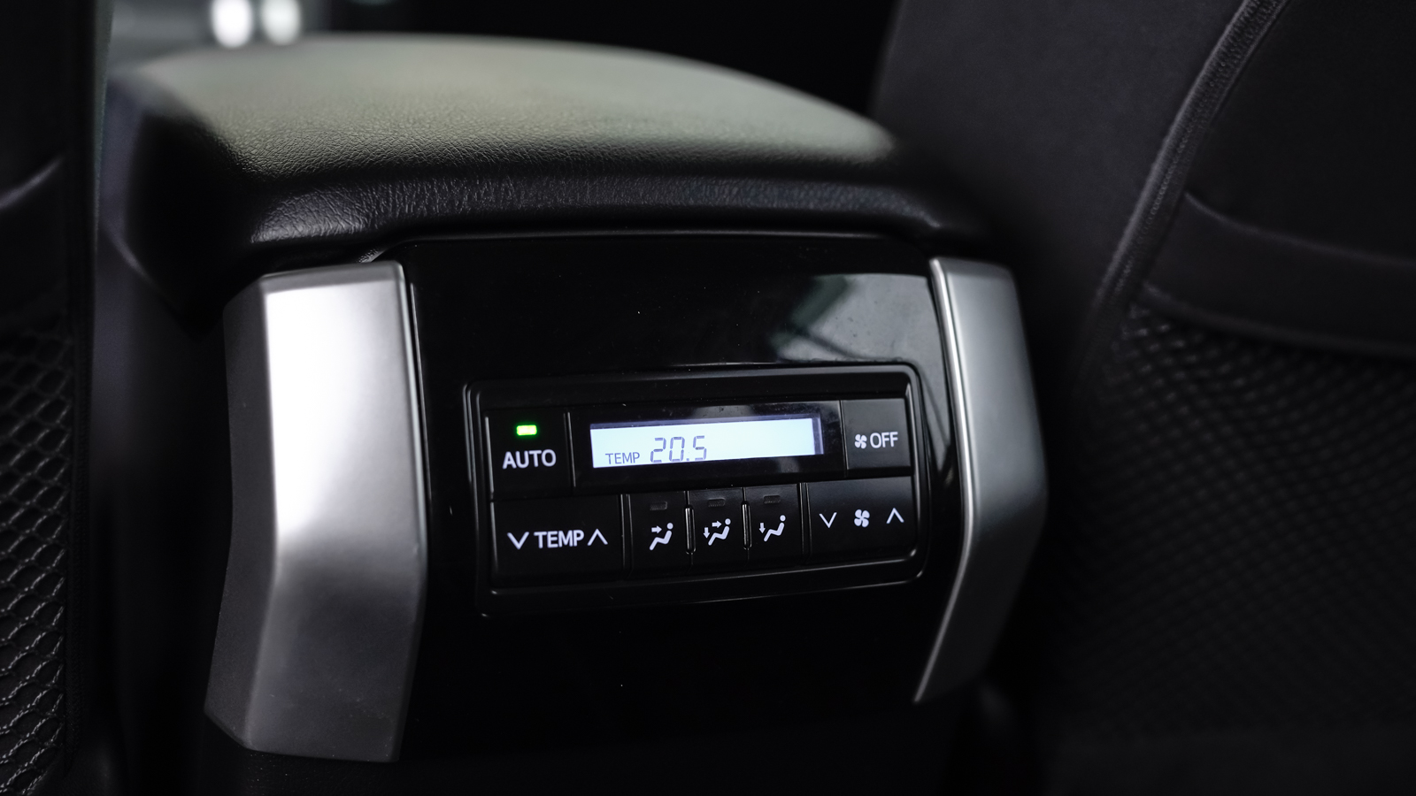 Toyota LAND CRUISER PRADO 2021 року з пробігом 31700 км, Універсал, Тойота Центр Львів "Діамант", м.Львів - 1861200 ГРН | Фото № 32