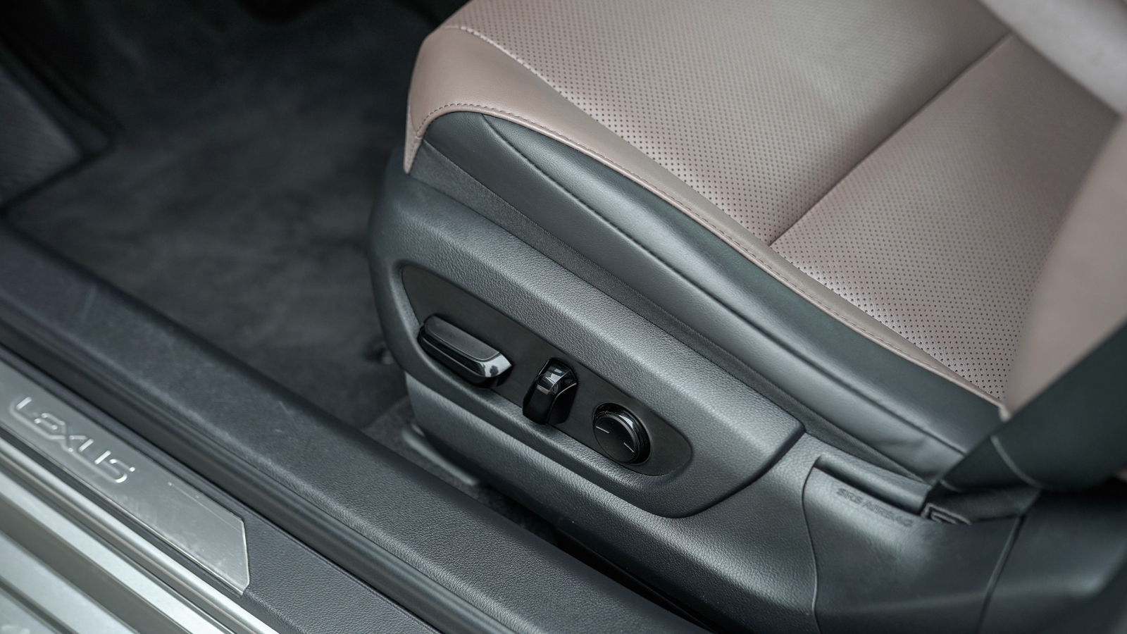 Lexus ES 2023 року з пробігом 47108 км, Седан, Лексус Львів, м.Львів - 1818900 ГРН | Фото № 16