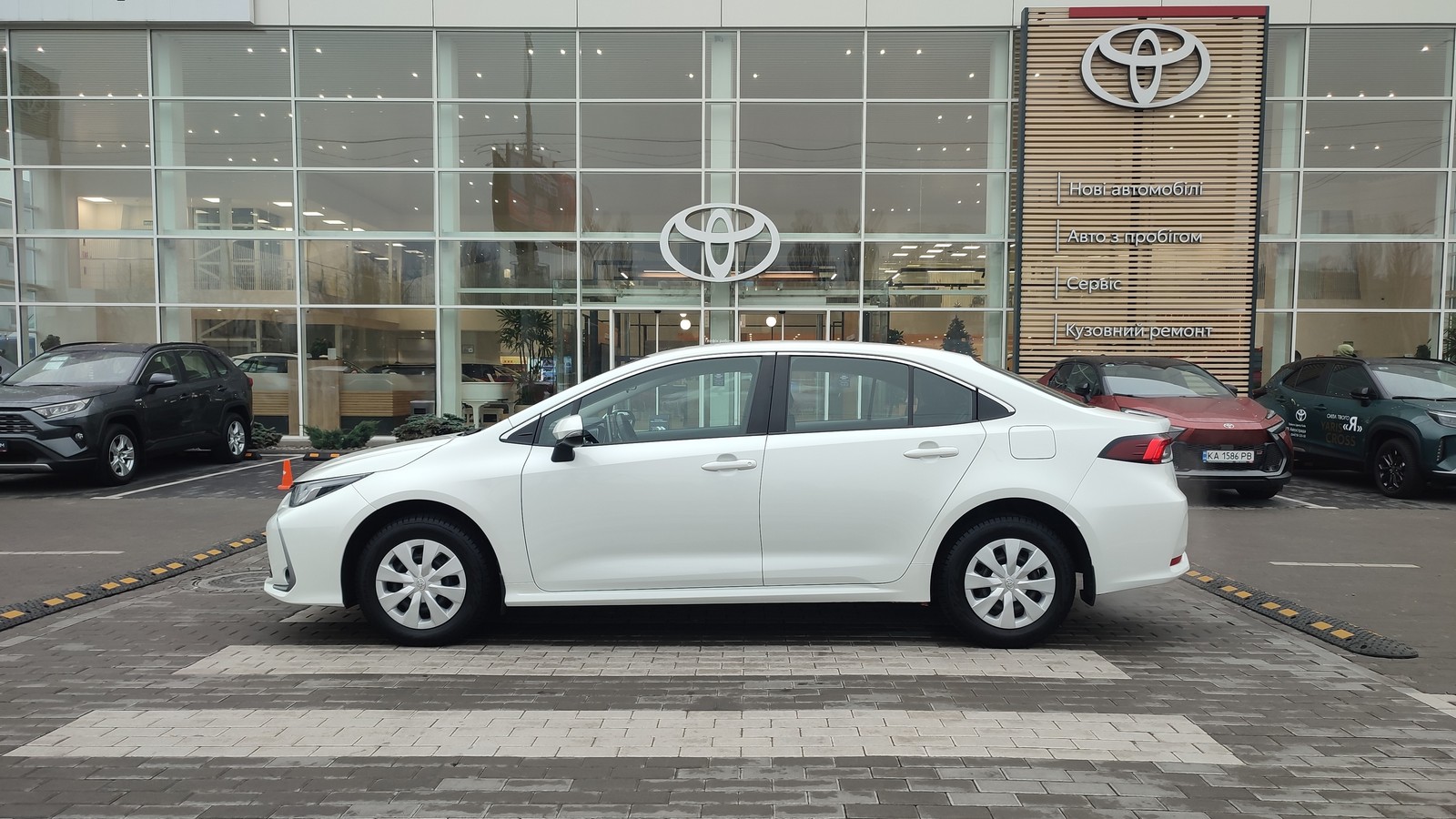 Toyota COROLLA 2021 року з пробігом 70099 км, Седан, Тойота Центр Київ "ВіДі Автострада", м.Київ - 759000 ГРН | Фото № 3