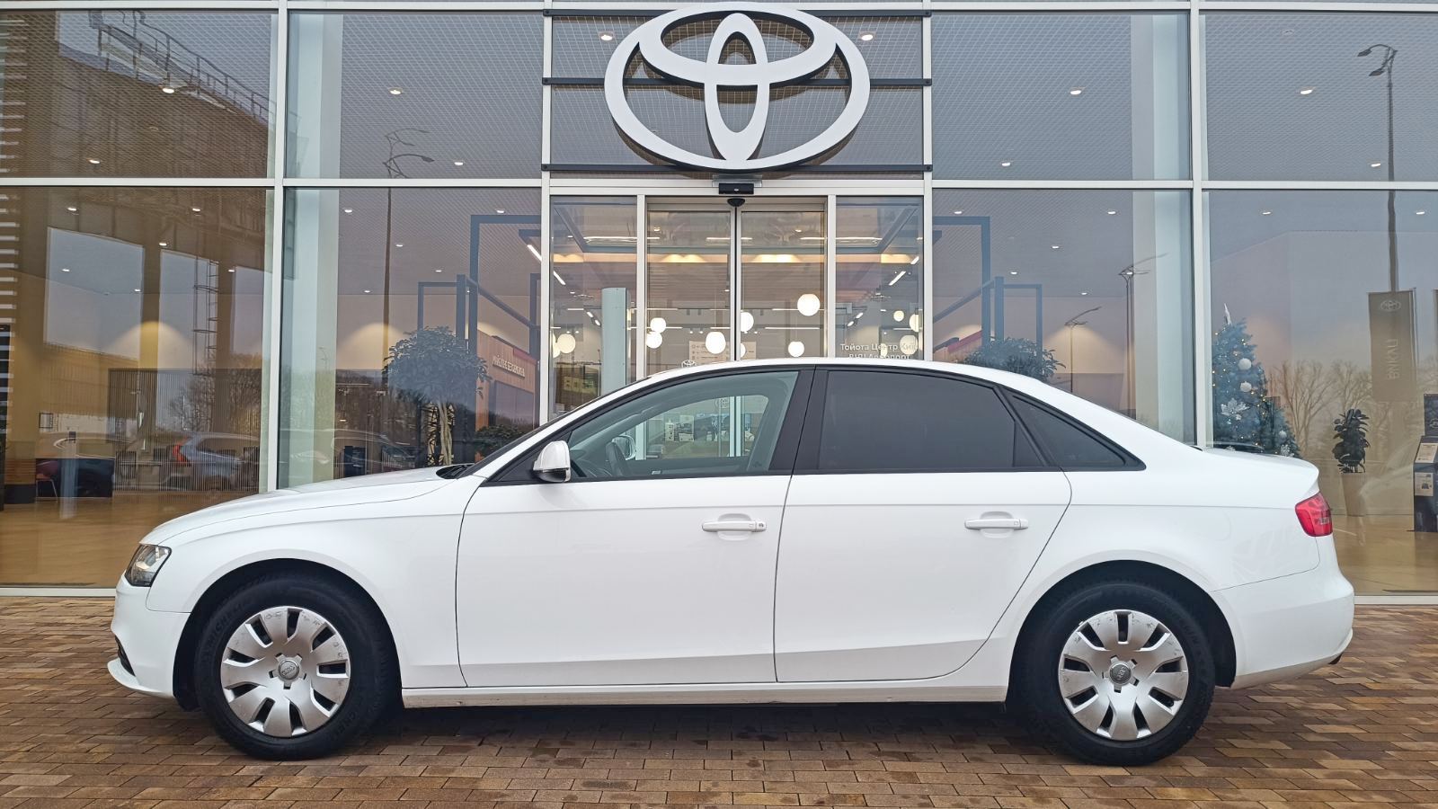 Інші авто AUDI A4 2013 року з пробігом 133135 км, Седан, Тойота Центр Київ «ВІДІ Аеропорт», м.Київ - 530000 ГРН | Фото № 3