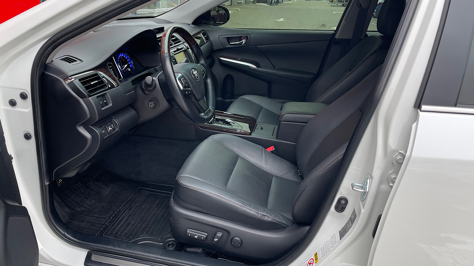 Toyota CAMRY 2015 року з пробігом 42842 км, Седан, Тойота Центр Запоріжжя "Восток Автомир", м.Запоріжжя - 847875 ГРН | Фото № 11