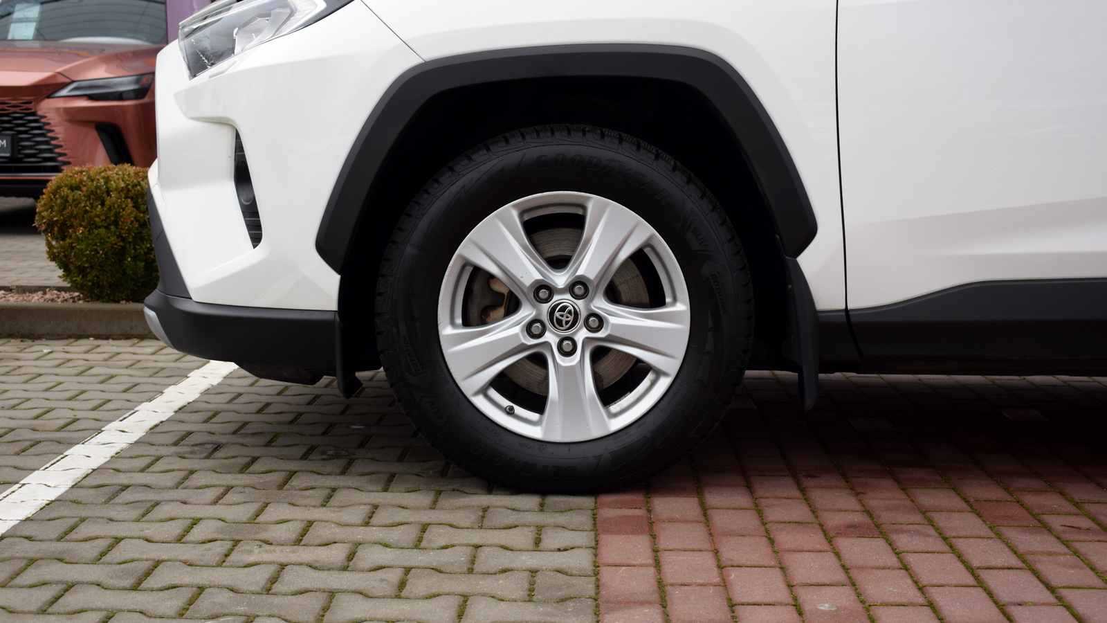 Toyota RAV4 2020 року з пробігом 112303 км, Універсал, Тойота Центр Житомир "Стар - Кар", м.Житомир - 1136320 ГРН | Фото № 16