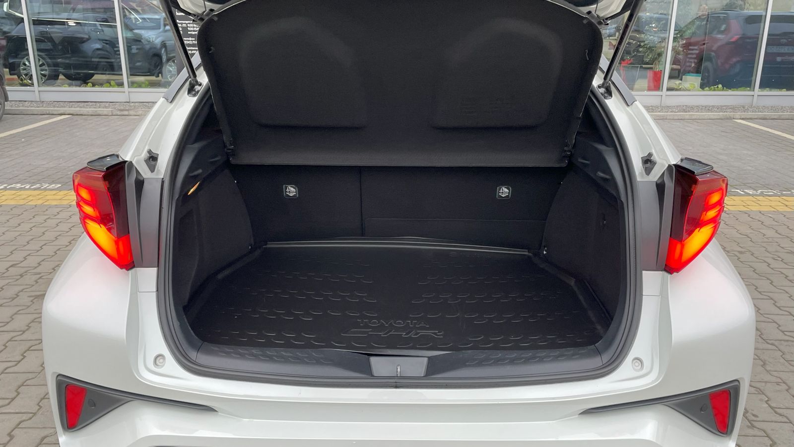 Toyota C-HR 2020 року з пробігом 64524 км, Хетчбек, Тойота Центр Івано-Франківськ "Класик-Авто", м.Івано-Франківськ - 1163000 ГРН | Фото № 10