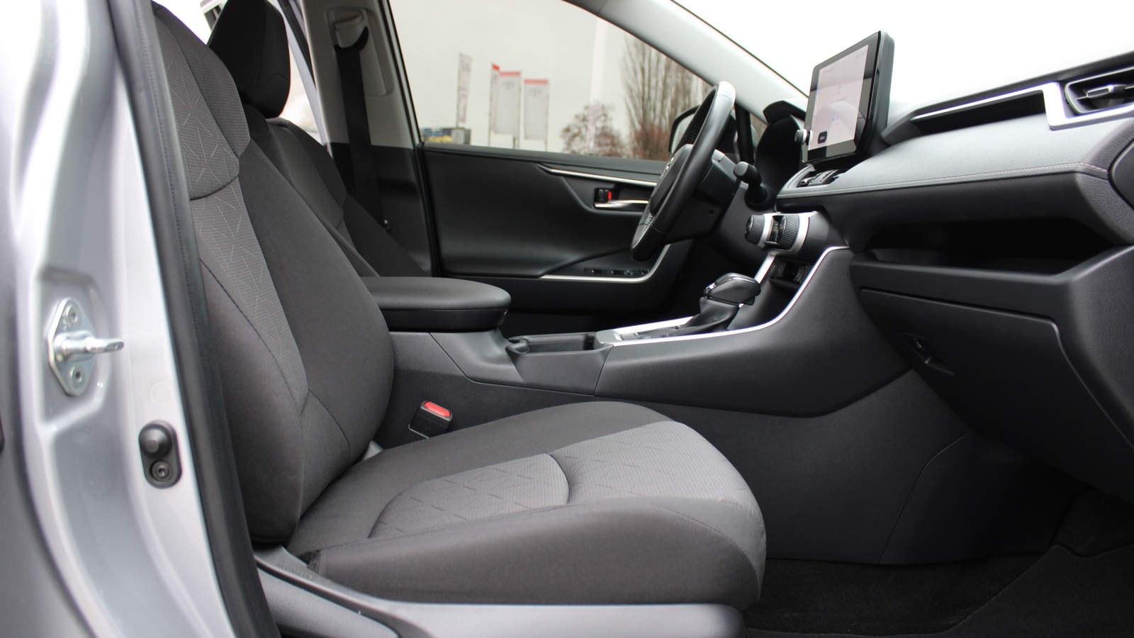 Toyota RAV4 2023 року з пробігом 29262 км, Універсал, Тойота Центр Черкаси "Мотор Сіті", м.Черкаси - 1434000 ГРН | Фото № 6