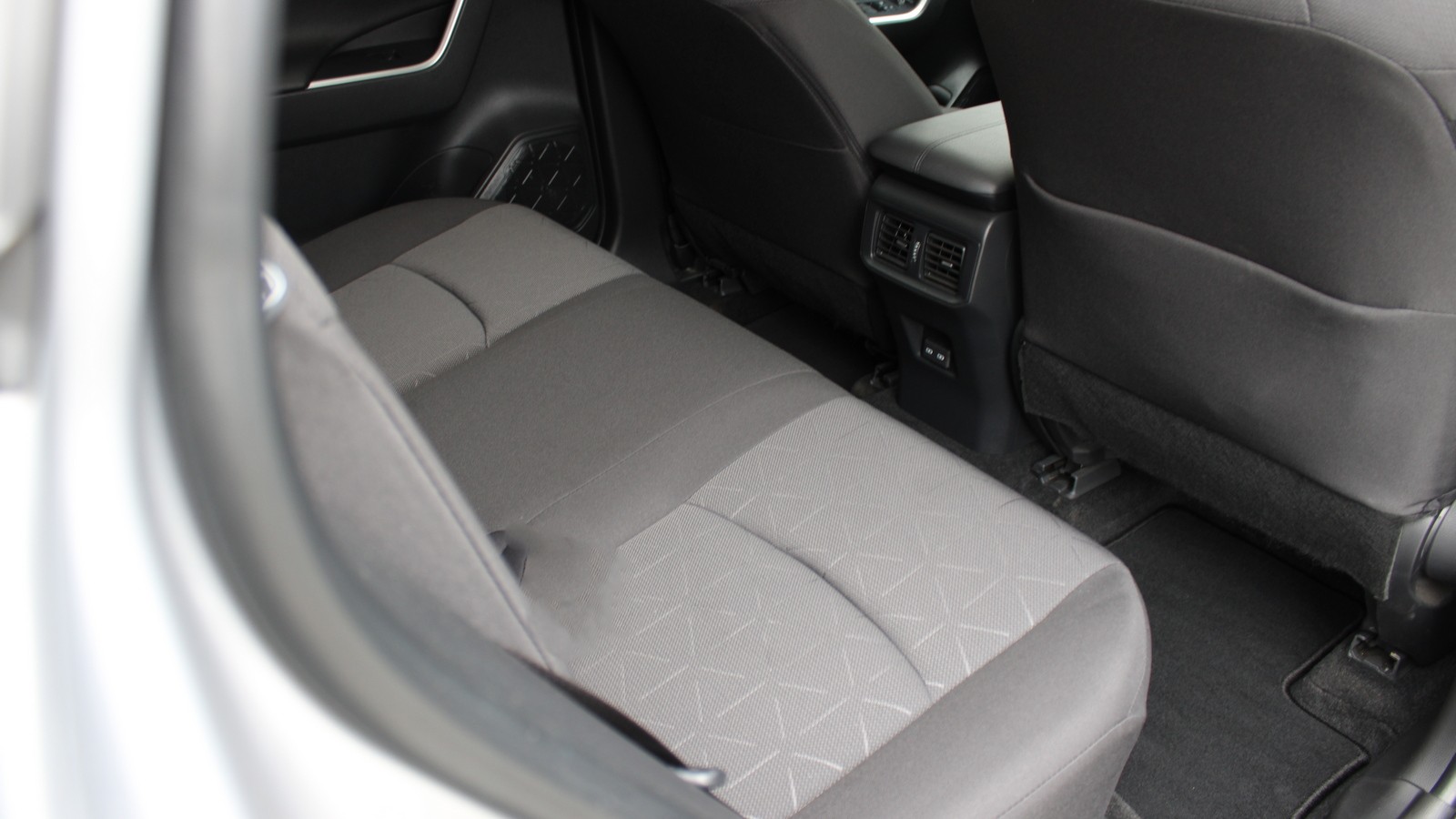 Toyota RAV4 2023 року з пробігом 29262 км, Універсал, Тойота Центр Черкаси "Мотор Сіті", м.Черкаси - 1434000 ГРН | Фото № 7