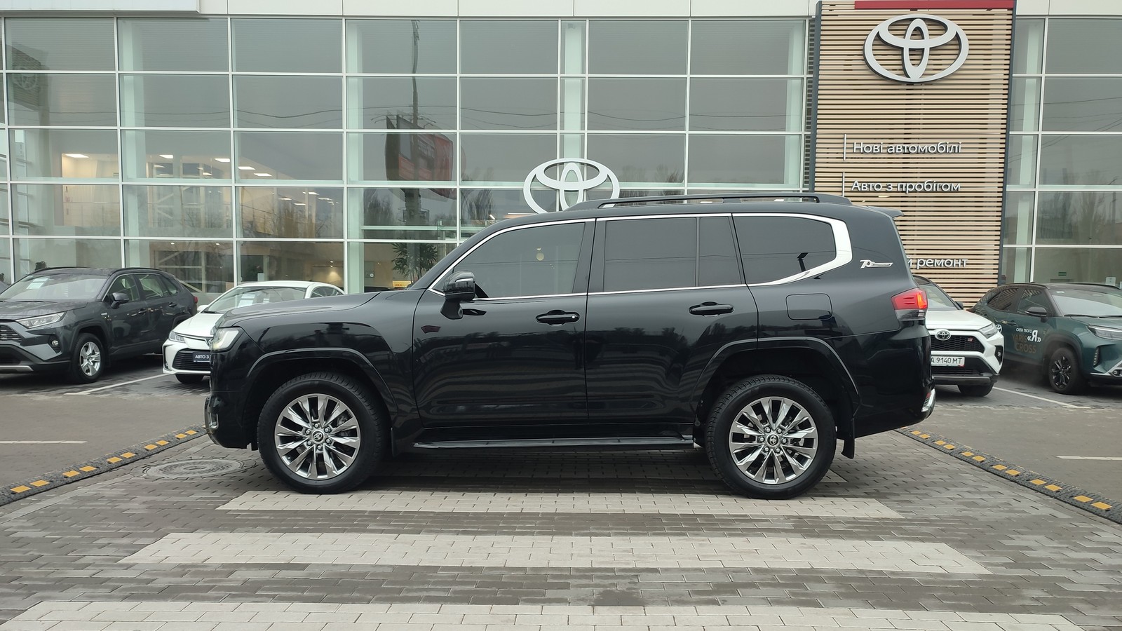 Toyota LAND CRUISER 2021 року, Універсал, Тойота Центр Київ "ВіДі Автострада", м.Київ | Фото № 3 Toyota LAND CRUISER 2021 року з пробігом 78489 км, Універсал, Тойота Центр Київ "ВіДі Автострада", м.Київ - 3500000 ГРН | Фото № 3