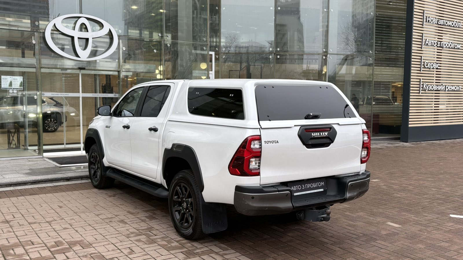 Toyota HILUX 2022 року, Пікап, Тойота Центр Київ "Автосаміт Укравто", м.Київ | Фото № 2 Toyota HILUX 2022 року з пробігом 59758 км, Пікап, Тойота Центр Київ "Автосаміт Укравто", м.Київ - 1985500 ГРН | Фото № 2