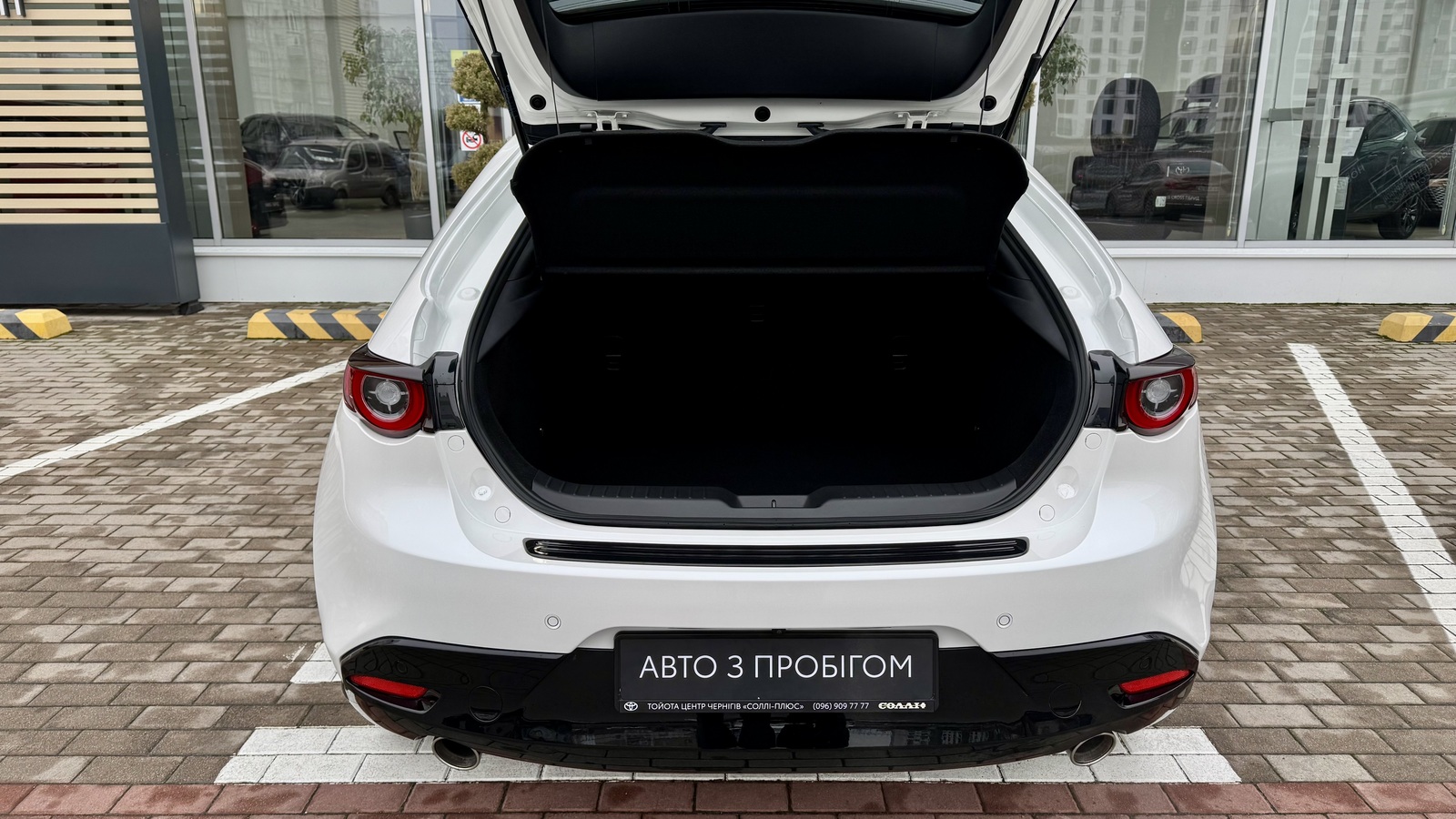 Інші авто MAZDA 3 2024 року, Хетчбек, Тойота Центр Чернігів "Соллі-Плюс", м.Чернігів | Фото № 10 Інші авто MAZDA 3 2024 року з пробігом 5465 км, Хетчбек, Тойота Центр Чернігів "Соллі-Плюс", м.Чернігів - 1081000 ГРН | Фото № 10