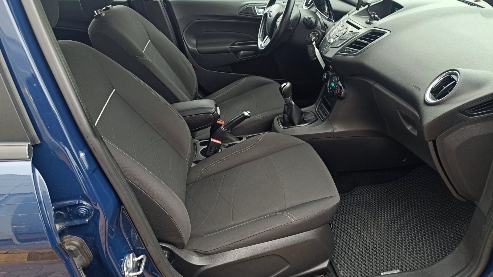 Інші авто FORD FIESTA 2016 року, Хетчбек, Тойота Центр Київ «ВІДІ Аеропорт», м.Київ | Фото № 6 Інші авто FORD FIESTA 2016 року з пробігом 156629 км, Хетчбек, Тойота Центр Київ «ВІДІ Аеропорт», м.Київ - 300000 ГРН | Фото № 6