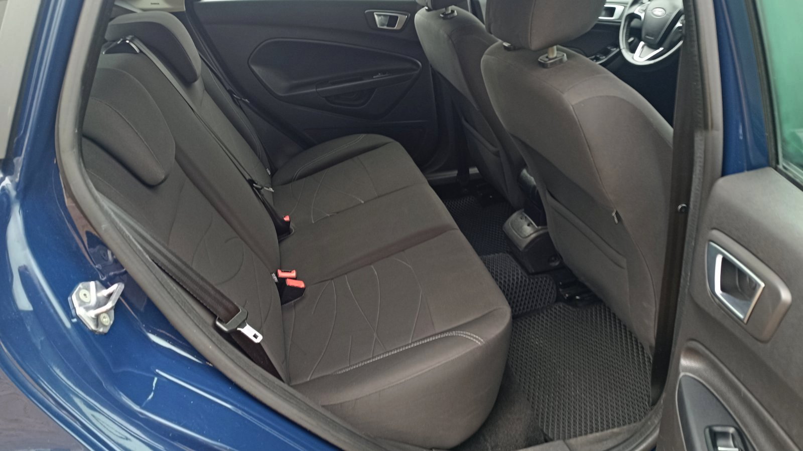 Інші авто FORD FIESTA 2016 року, Хетчбек, Тойота Центр Київ «ВІДІ Аеропорт», м.Київ | Фото № 7 Інші авто FORD FIESTA 2016 року з пробігом 156629 км, Хетчбек, Тойота Центр Київ «ВІДІ Аеропорт», м.Київ - 300000 ГРН | Фото № 7