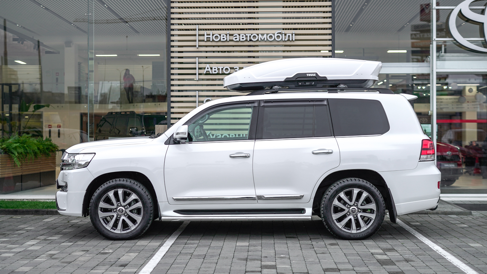 Toyota LAND CRUISER 2016 року з пробігом 51885 км, Універсал, Тойота Центр Львів "Діамант", м.Львів - 2199600 ГРН | Фото № 3