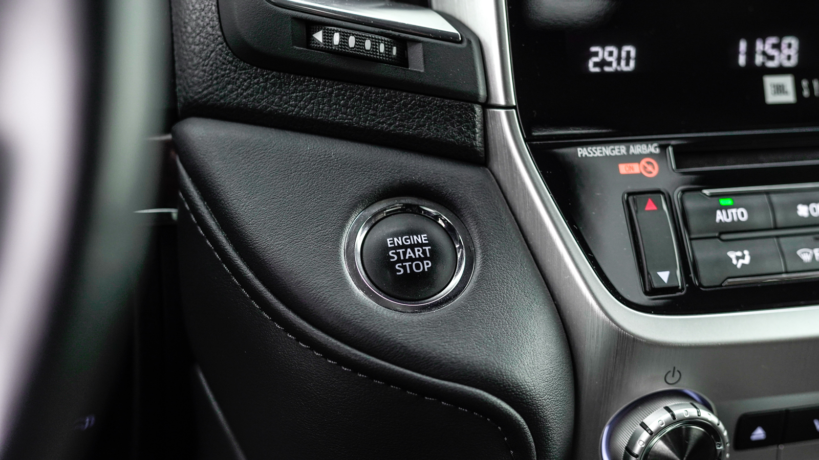 Toyota LAND CRUISER 2016 року з пробігом 51885 км, Універсал, Тойота Центр Львів "Діамант", м.Львів - 2199600 ГРН | Фото № 35