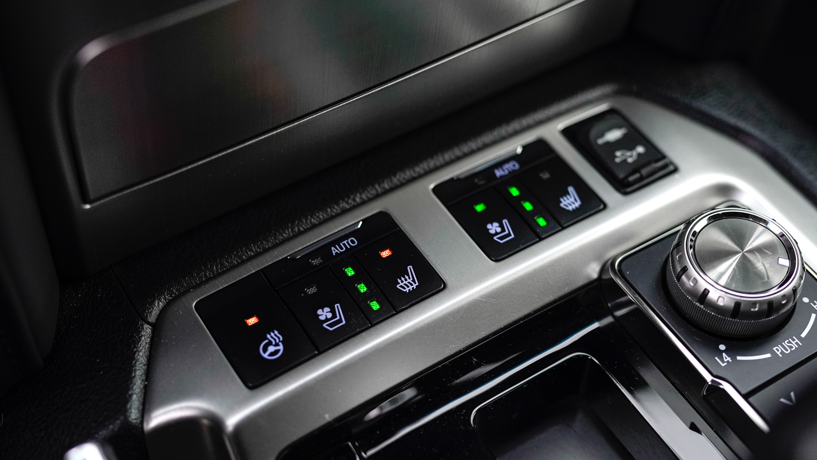 Toyota LAND CRUISER 2016 року з пробігом 51885 км, Універсал, Тойота Центр Львів "Діамант", м.Львів - 2199600 ГРН | Фото № 42