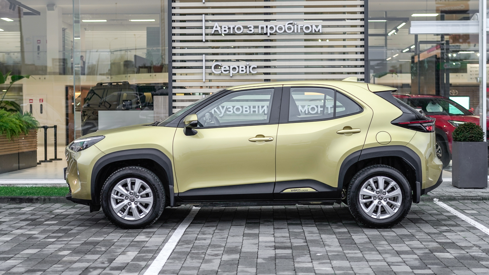 Toyota YARIS CROSS 2022 року з пробігом 35680 км, Хетчбек, Тойота Центр Львів "Діамант", м.Львів - 1057500 ГРН | Фото № 3