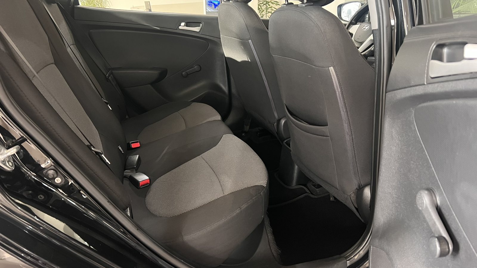 Інші авто HYUNDAI ACCENT 2012 року, Седан, Тойота Центр Ужгород "Карат Мотор", м.Ужгород | Фото № 7 Інші авто HYUNDAI ACCENT 2012 року з пробігом 231500 км, Седан, Тойота Центр Ужгород "Карат Мотор", м.Ужгород - 230000 ГРН | Фото № 7