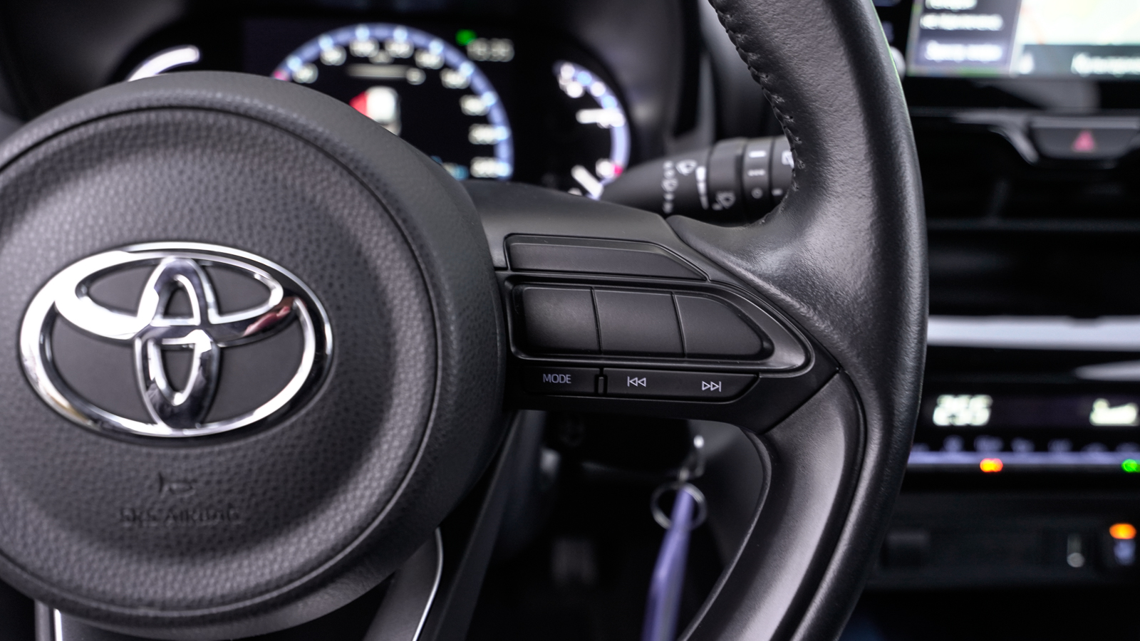 Toyota YARIS CROSS 2022 року з пробігом 35680 км, Хетчбек, Тойота Центр Львів "Діамант", м.Львів - 1057500 ГРН | Фото № 17