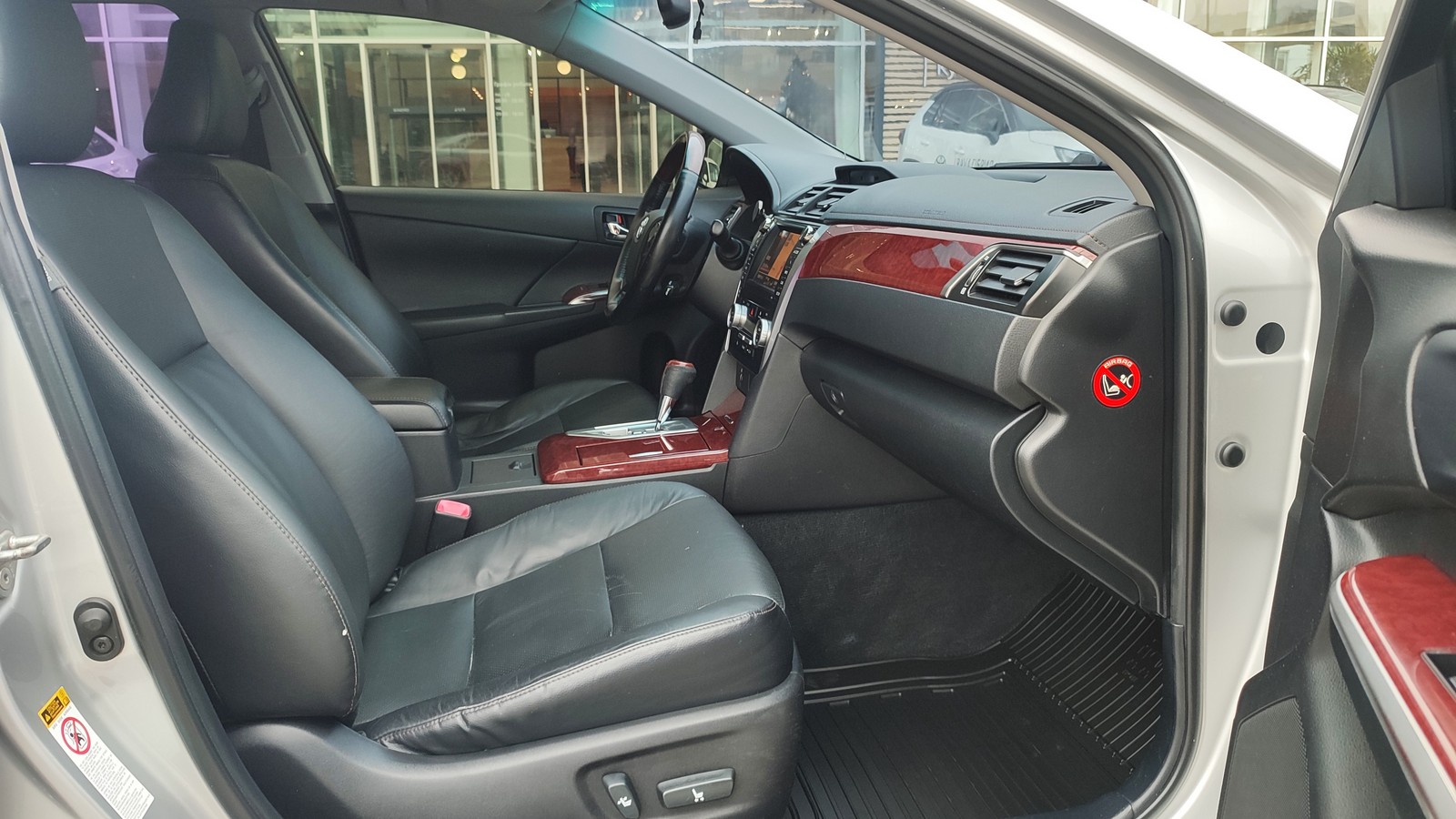 Toyota CAMRY 2012 року, Седан, Тойота Центр Київ "ВіДі Автострада", м.Київ | Фото № 6 Toyota CAMRY 2012 року з пробігом 200689 км, Седан, Тойота Центр Київ "ВіДі Автострада", м.Київ - 615000 ГРН | Фото № 6