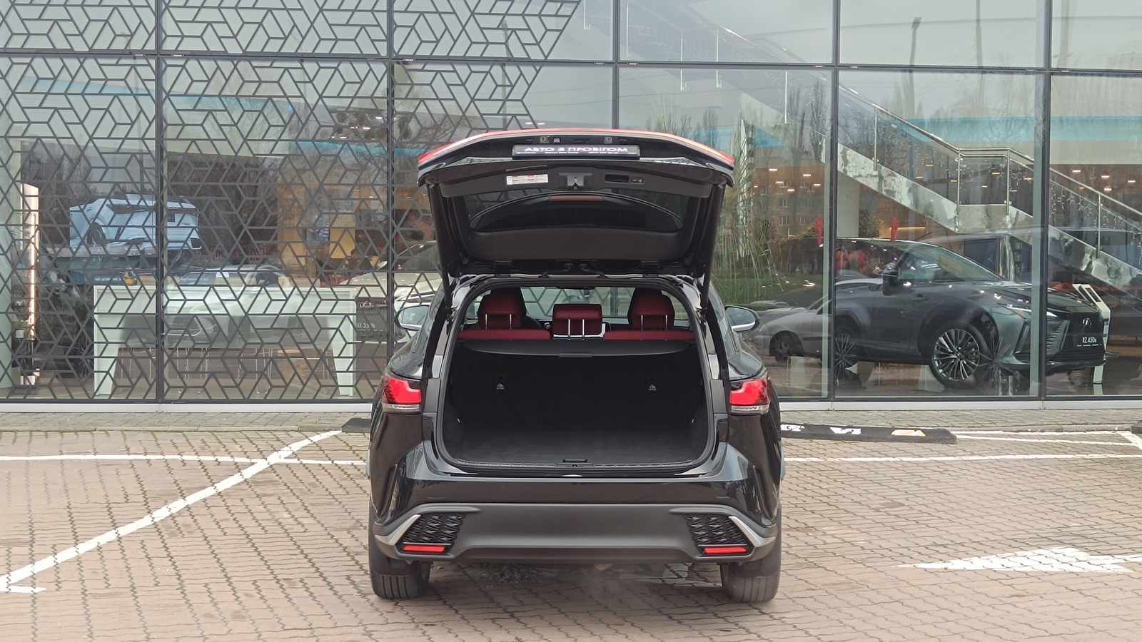 Lexus RX 2022 року з пробігом 19072 км, Універсал, Лексус Київ Захід, м.Київ - 2989000 ГРН | Фото № 10