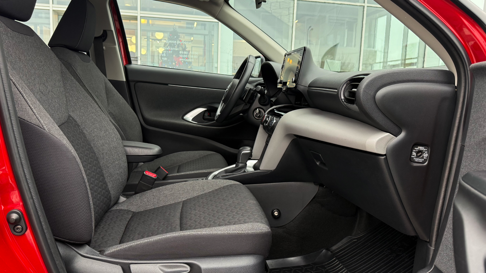 Toyota YARIS CROSS 2022 року, Хетчбек, Тойота Центр Рівне "Агат Авто", м.Рівне | Фото № 6 Toyota YARIS CROSS 2022 року з пробігом 38108 км, Хетчбек, Тойота Центр Рівне "Агат Авто", м.Рівне - 1053270 ГРН | Фото № 6