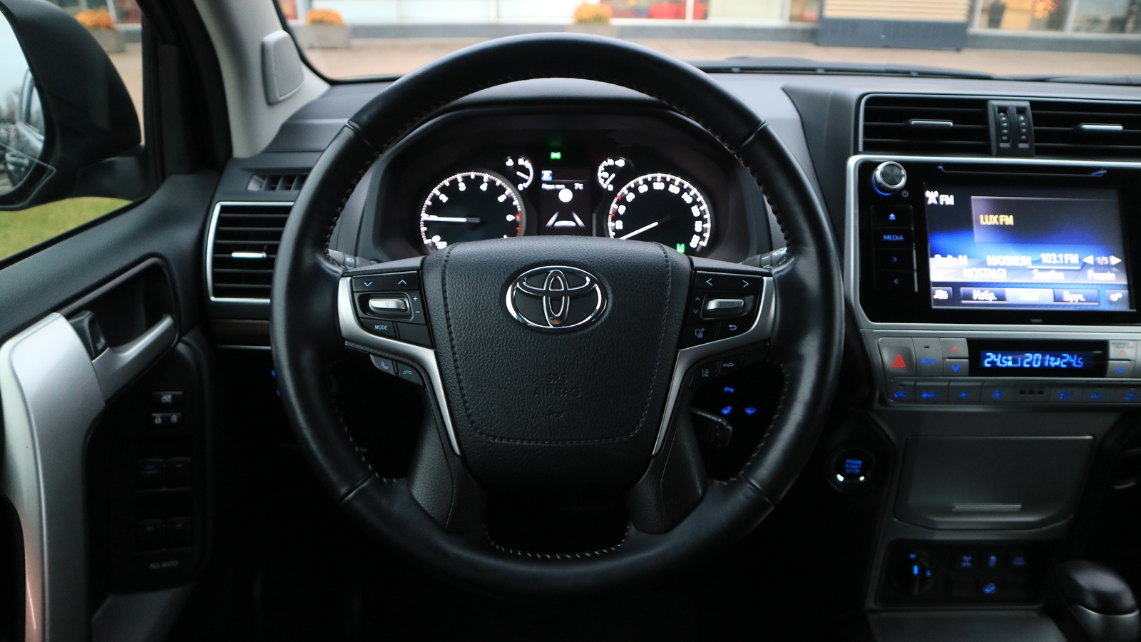 Toyota LAND CRUISER PRADO 2020 року, Універсал, Тойота Центр Київ "Автосаміт Укравто Столичне", м.Київ | Фото № 9 Toyota LAND CRUISER PRADO 2020 року з пробігом 164748 км, Універсал, Тойота Центр Київ "Автосаміт Укравто Столичне", м.Київ - 1598000 ГРН | Фото № 9