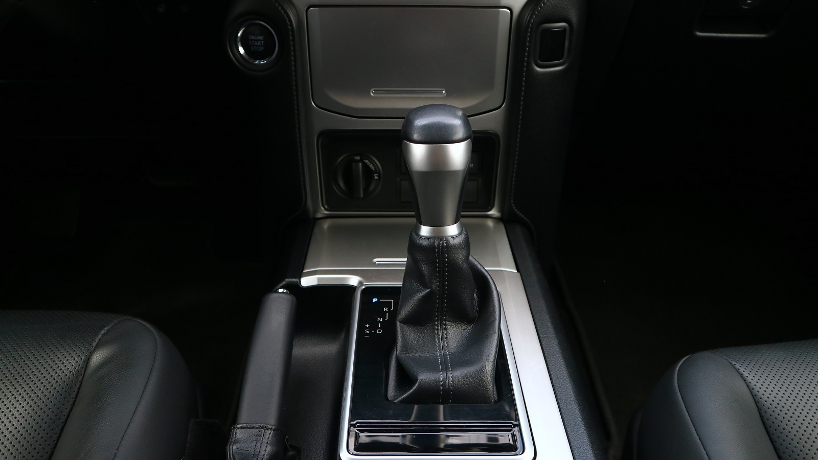 Toyota LAND CRUISER PRADO 2020 року, Універсал, Тойота Центр Київ "Автосаміт Укравто Столичне", м.Київ | Фото № 18 Toyota LAND CRUISER PRADO 2020 року з пробігом 164748 км, Універсал, Тойота Центр Київ "Автосаміт Укравто Столичне", м.Київ - 1598000 ГРН | Фото № 18