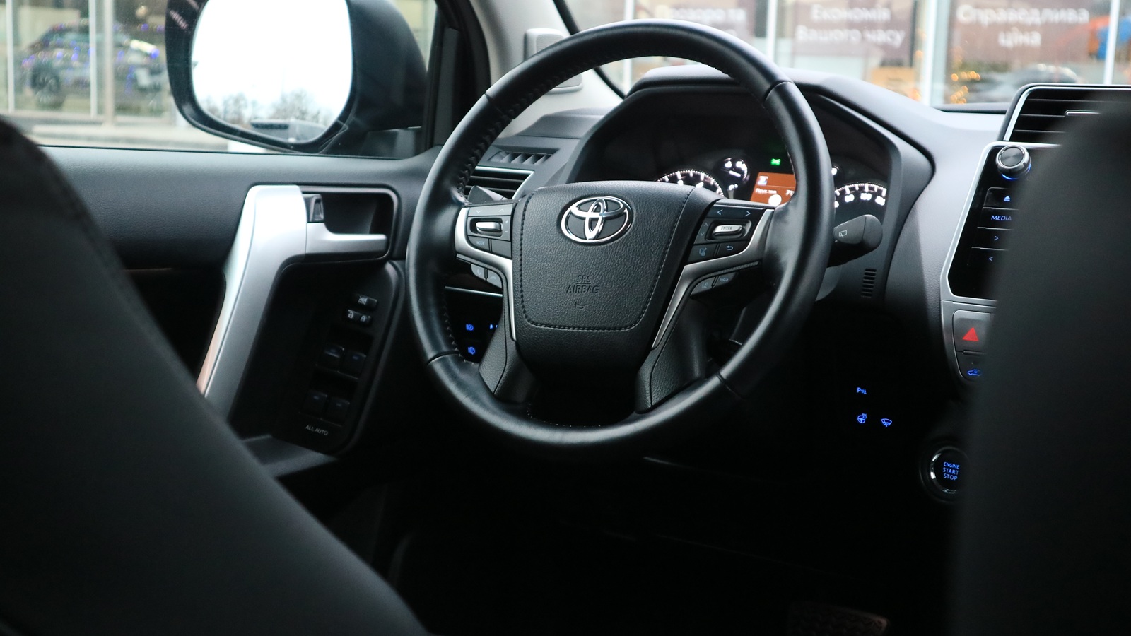 Toyota LAND CRUISER PRADO 2020 року, Універсал, Тойота Центр Київ "Автосаміт Укравто Столичне", м.Київ | Фото № 19 Toyota LAND CRUISER PRADO 2020 року з пробігом 164748 км, Універсал, Тойота Центр Київ "Автосаміт Укравто Столичне", м.Київ - 1598000 ГРН | Фото № 19