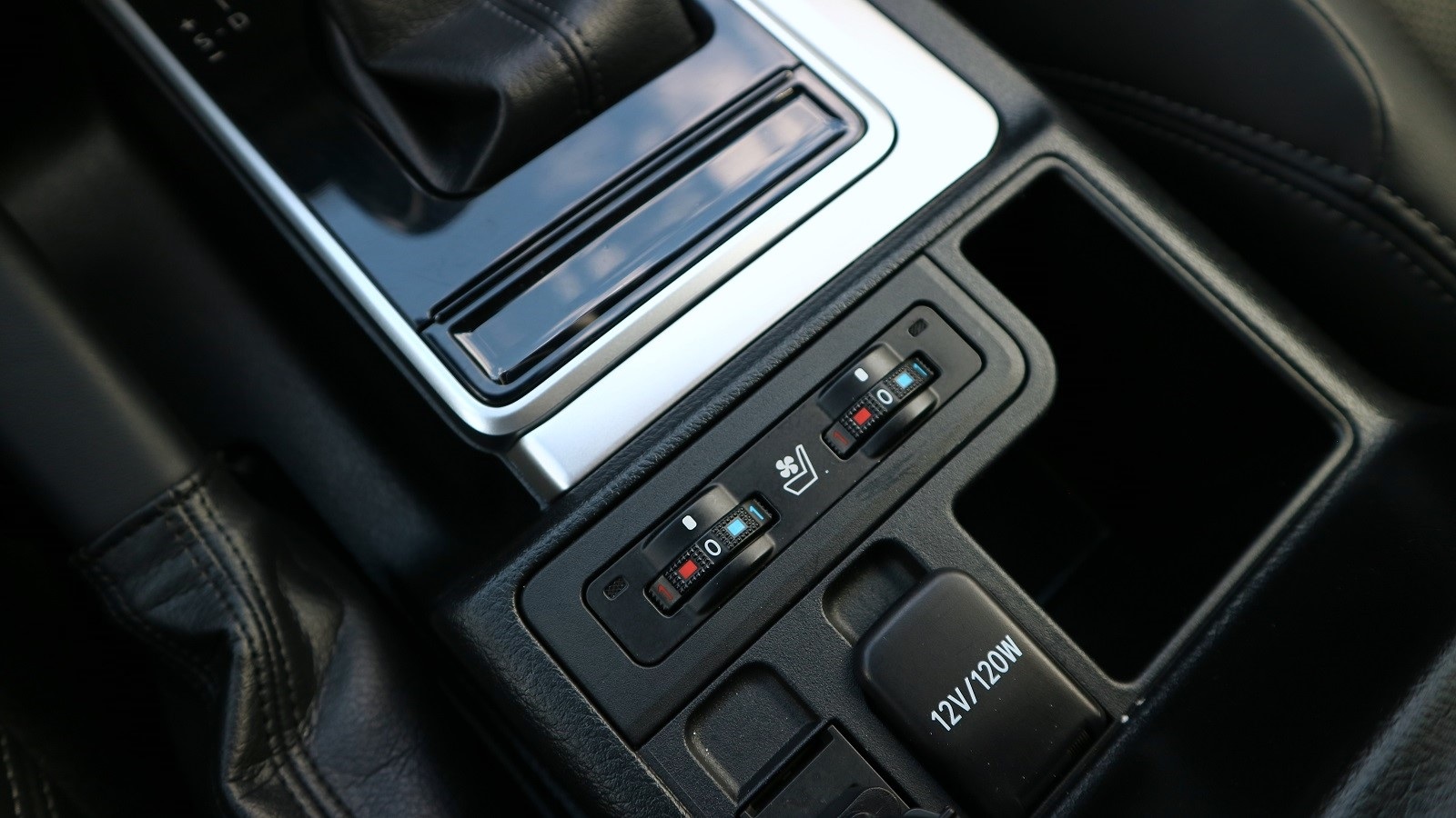 Toyota LAND CRUISER PRADO 2020 року, Універсал, Тойота Центр Київ "Автосаміт Укравто Столичне", м.Київ | Фото № 22 Toyota LAND CRUISER PRADO 2020 року з пробігом 164748 км, Універсал, Тойота Центр Київ "Автосаміт Укравто Столичне", м.Київ - 1598000 ГРН | Фото № 22