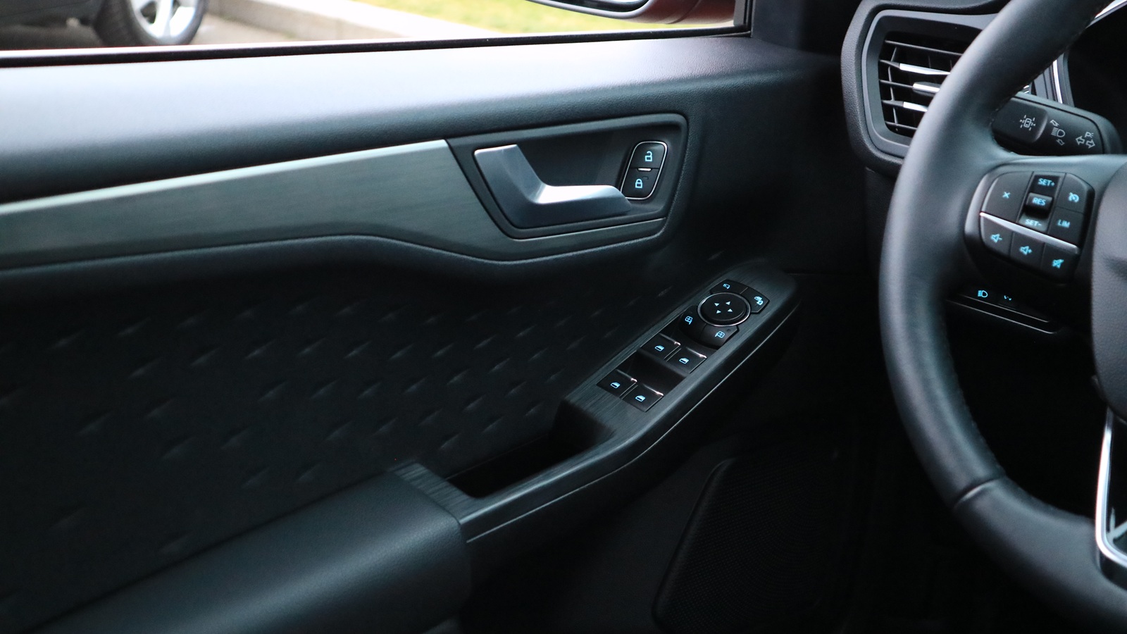 Інші авто FORD KUGA 2020 року з пробігом 47765 км, Хетчбек, Тойота Центр Київ "Автосаміт Укравто Столичне", м.Київ - 897000 ГРН | Фото № 16