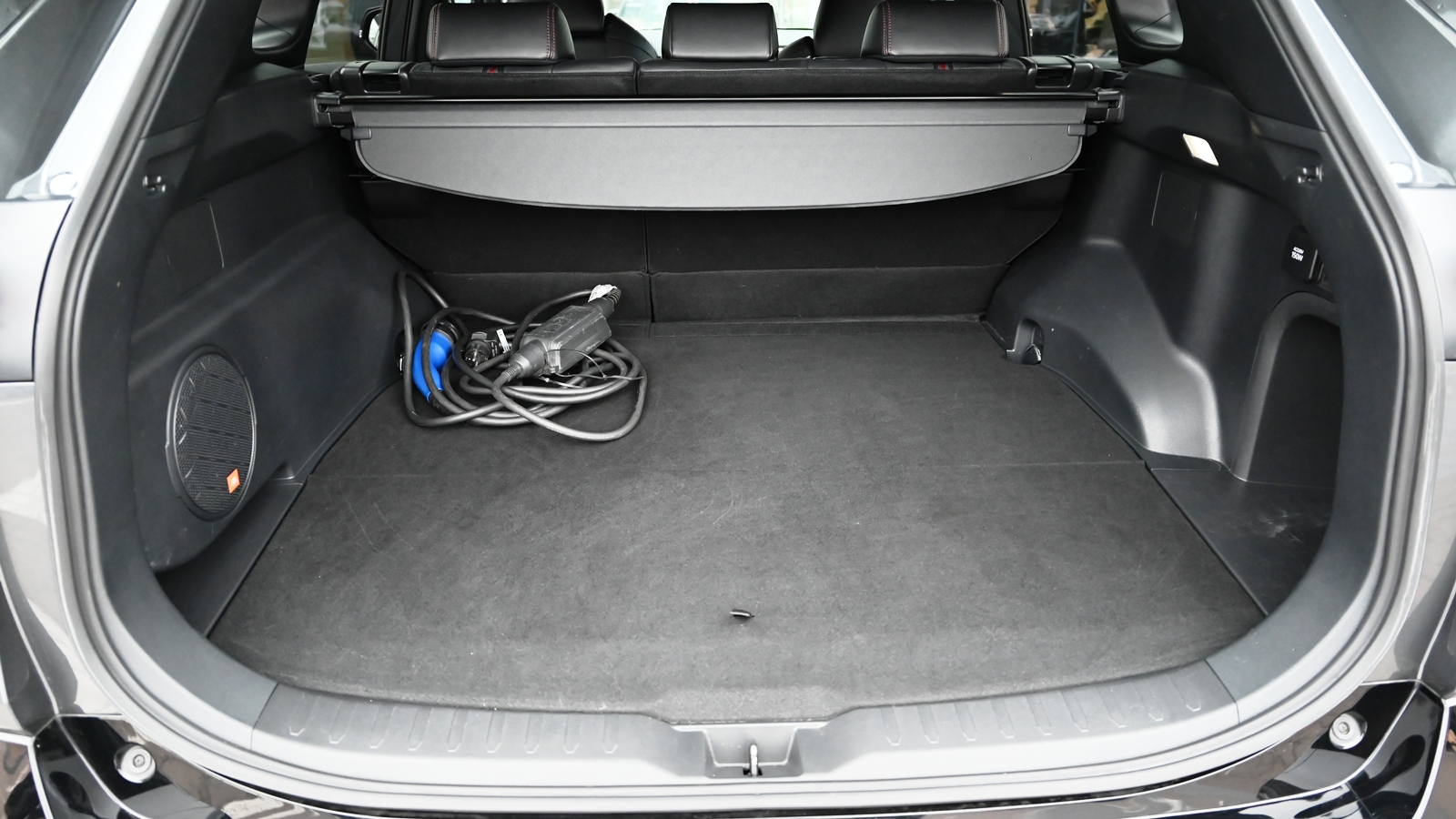 Toyota RAV4 Plug-In 2022 року, Універсал, Тойота Центр Київ "Сіті Плаза", м.Київ | Фото № 10 Toyota RAV4 Plug-In 2022 року з пробігом 105103 км, Універсал, Тойота Центр Київ "Сіті Плаза", м.Київ - 1837875 ГРН | Фото № 10