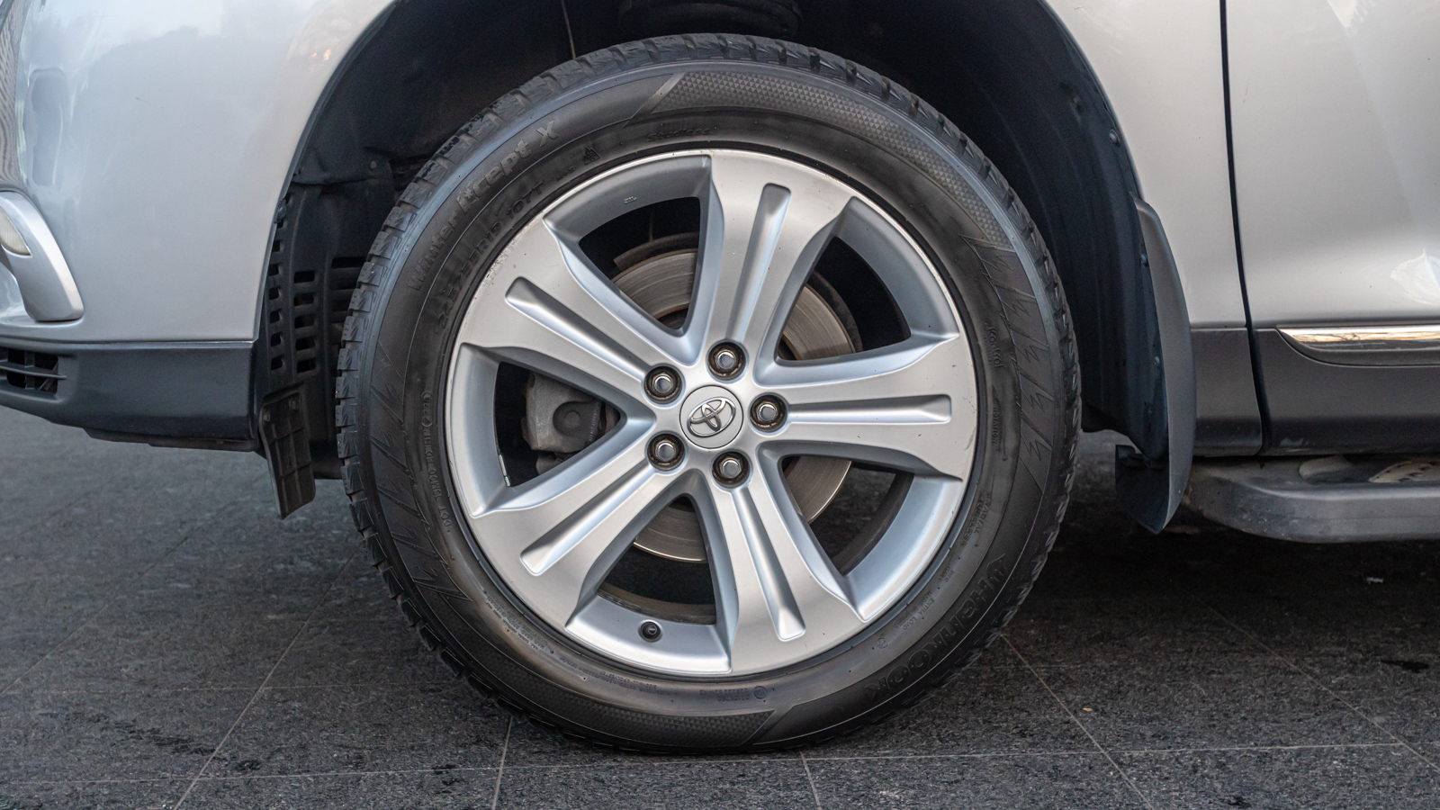 Toyota HIGHLANDER 2013 року з пробігом 206406 км, Універсал, Тойота Центр Дніпро "Алмаз Мотор" на Запорізькому шосе, м.Дніпро - 774000 ГРН | Фото № 19