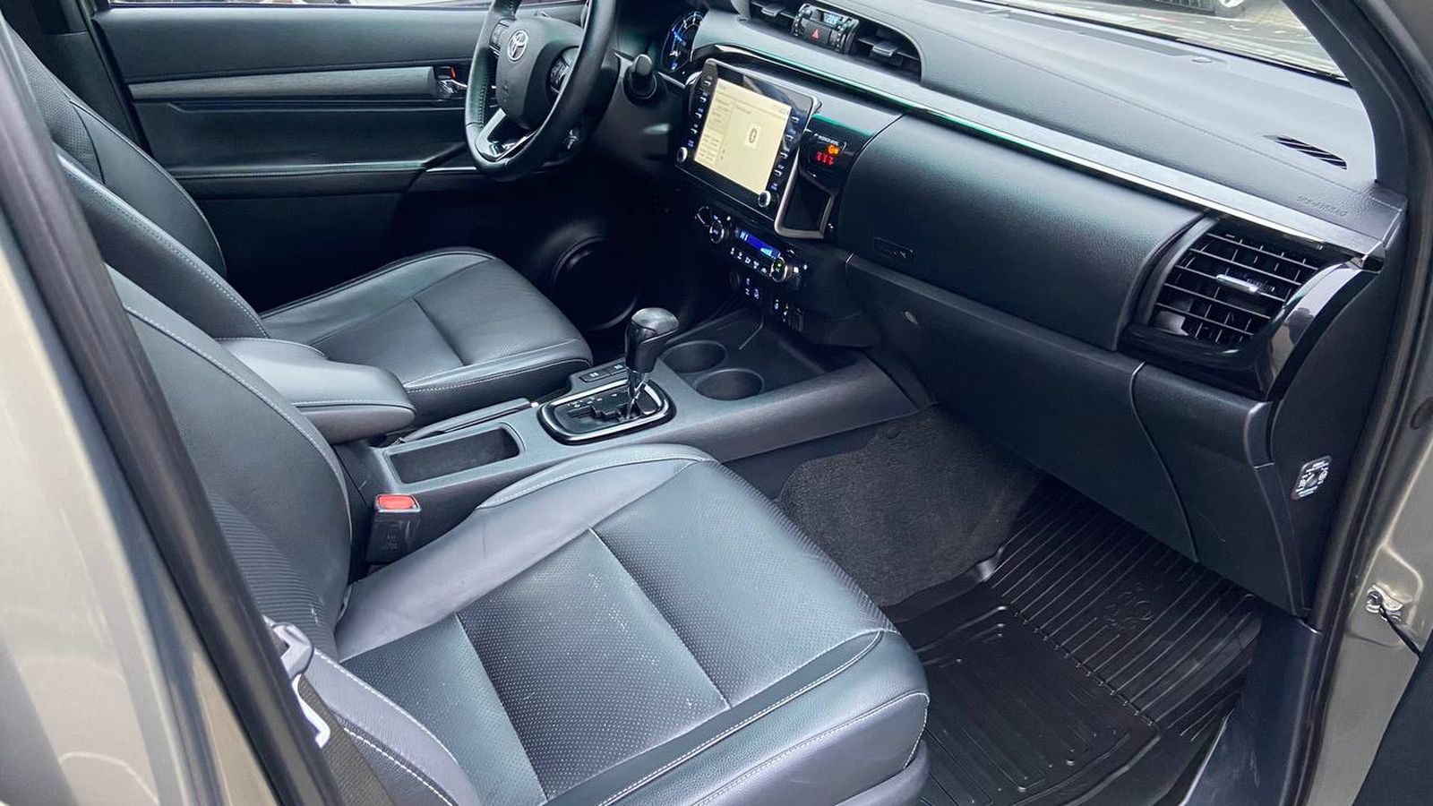 Toyota HILUX 2020 року, Пікап, Тойота Центр Хмельницький "Гранд Мотор", м.Хмельницький | Фото № 6 Toyota HILUX 2020 року з пробігом 186289 км, Пікап, Тойота Центр Хмельницький "Гранд Мотор", м.Хмельницький - 1500000 ГРН | Фото № 6