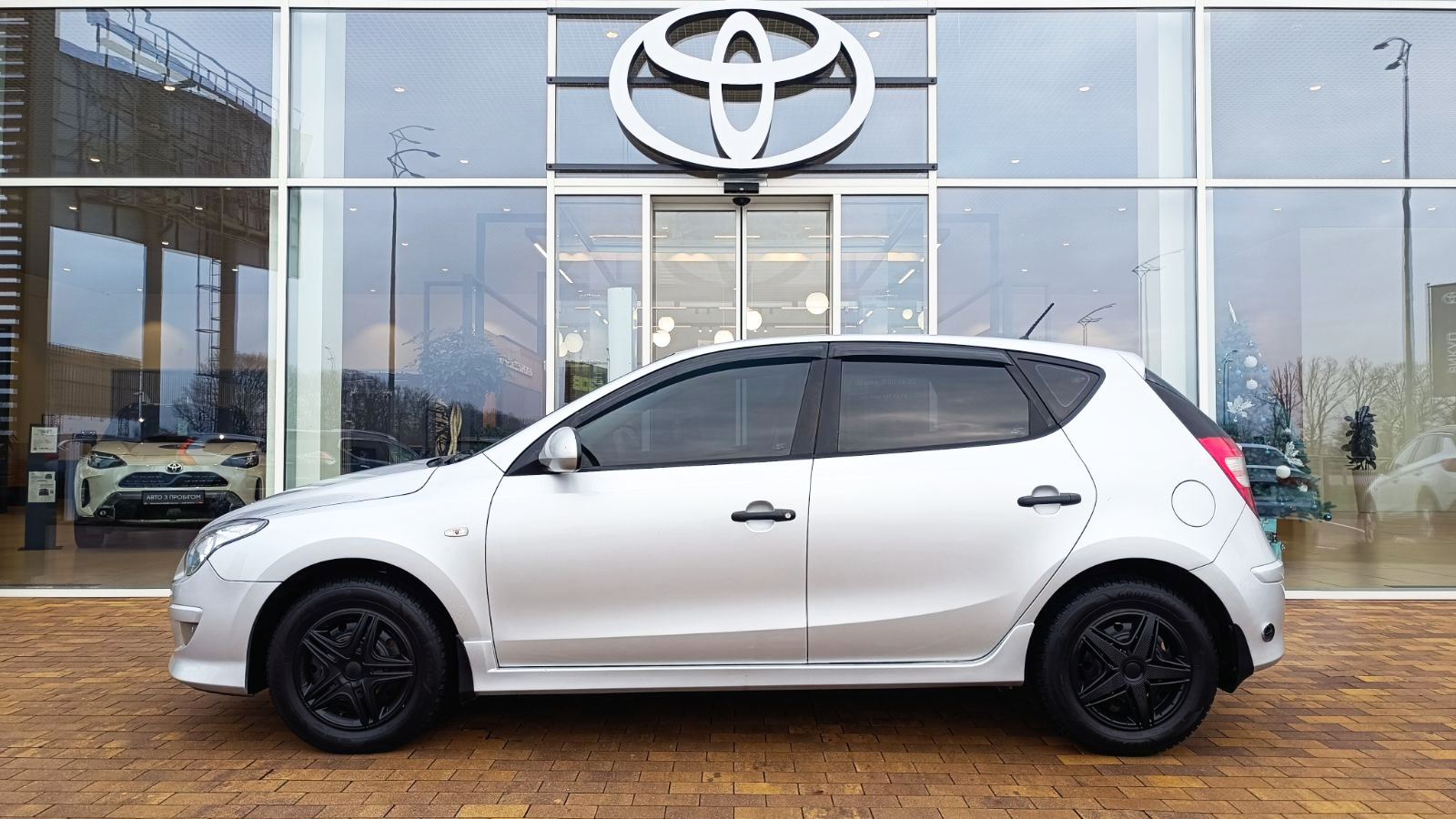 Інші авто HYUNDAI I30 2011 року, Хетчбек, Тойота Центр Київ «ВІДІ Аеропорт», м.Київ | Фото № 3 Інші авто HYUNDAI I30 2011 року з пробігом 182446 км, Хетчбек, Тойота Центр Київ «ВІДІ Аеропорт», м.Київ - 255000 ГРН | Фото № 3