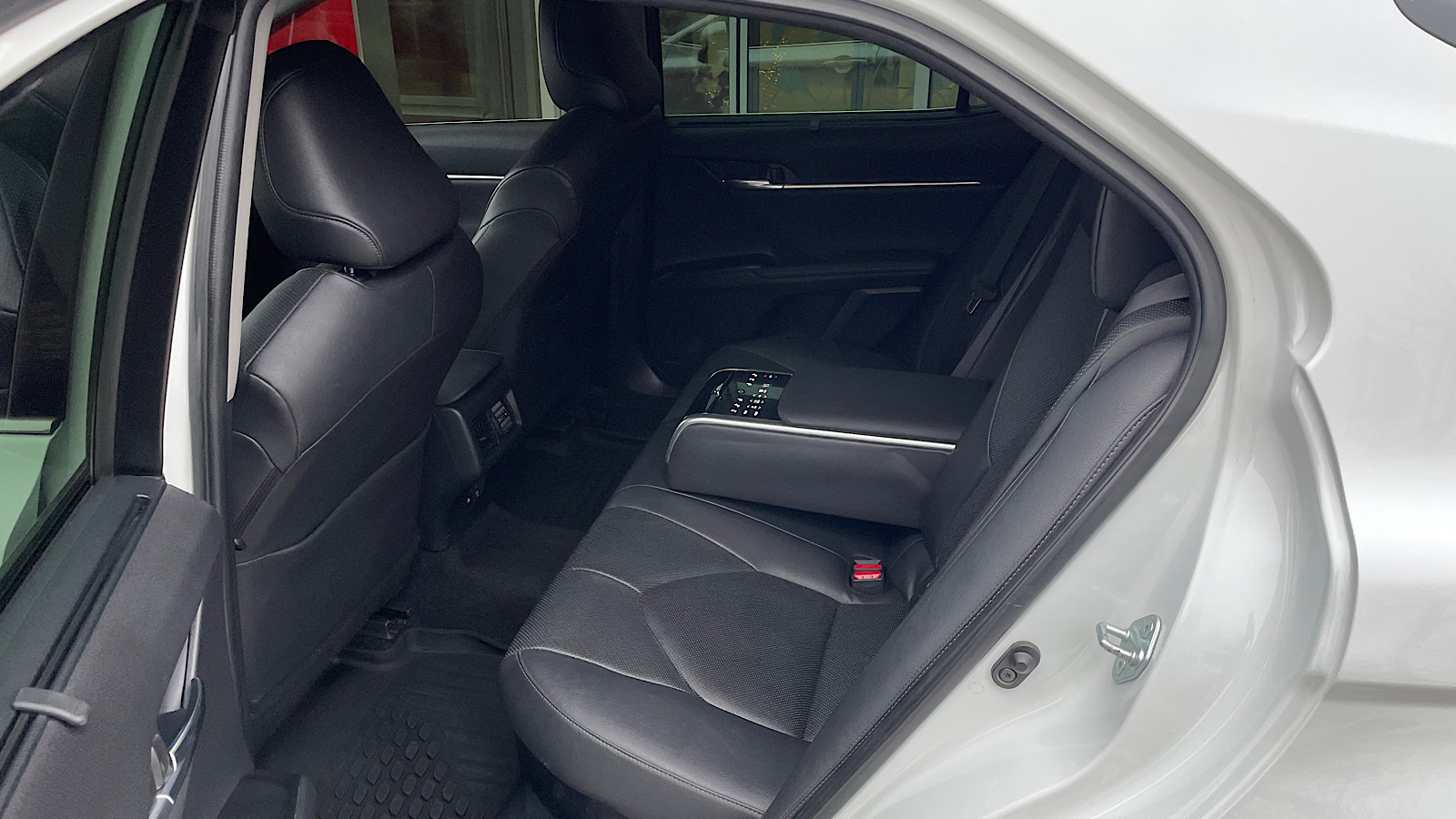 Toyota CAMRY 2021 року, Седан, Тойота Центр Запоріжжя "Восток Автомир", м.Запоріжжя | Фото № 11 Toyota CAMRY 2021 року з пробігом 95718 км, Седан, Тойота Центр Запоріжжя "Восток Автомир", м.Запоріжжя - 1358400 ГРН | Фото № 11