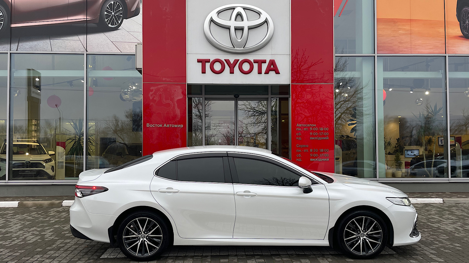 Toyota CAMRY 2021 року, Седан, Тойота Центр Запоріжжя "Восток Автомир", м.Запоріжжя | Фото № 17 Toyota CAMRY 2021 року з пробігом 95718 км, Седан, Тойота Центр Запоріжжя "Восток Автомир", м.Запоріжжя - 1358400 ГРН | Фото № 17