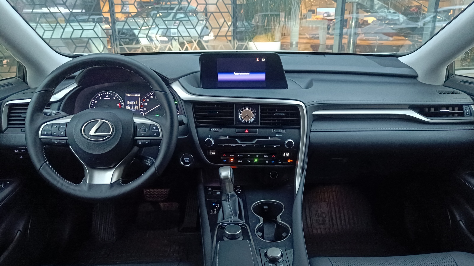 Lexus RX 2018 року з пробігом 168967 км, Універсал, Лексус Київ Захід, м.Київ - 1248000 ГРН | Фото № 8