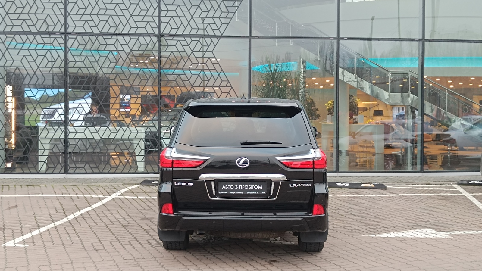 Lexus LX 2021 року з пробігом 125492 км, Універсал, Лексус Київ Захід, м.Київ - 3518000 ГРН | Фото № 4